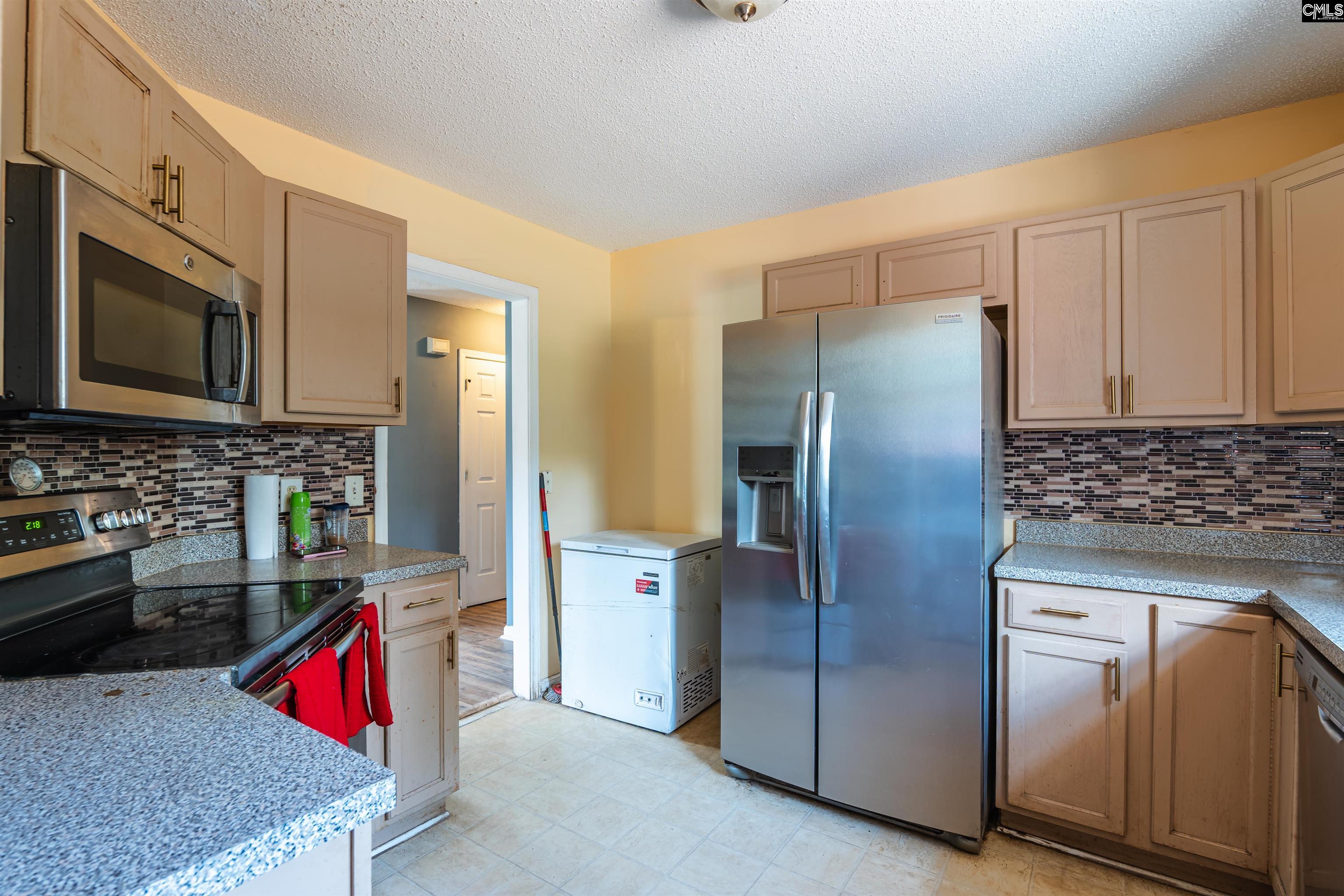 128 Sandy Creek Court Gaston, SC 29053
