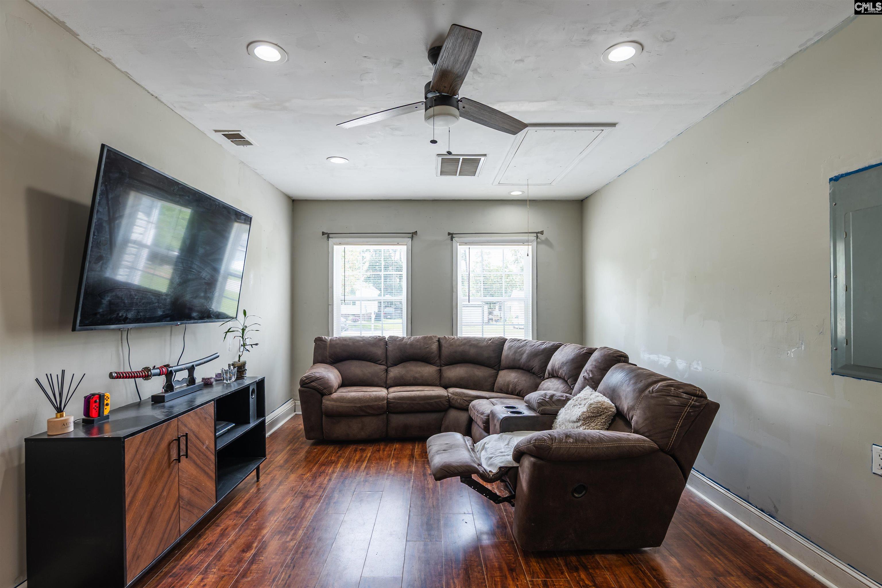 128 Sandy Creek Court Gaston, SC 29053
