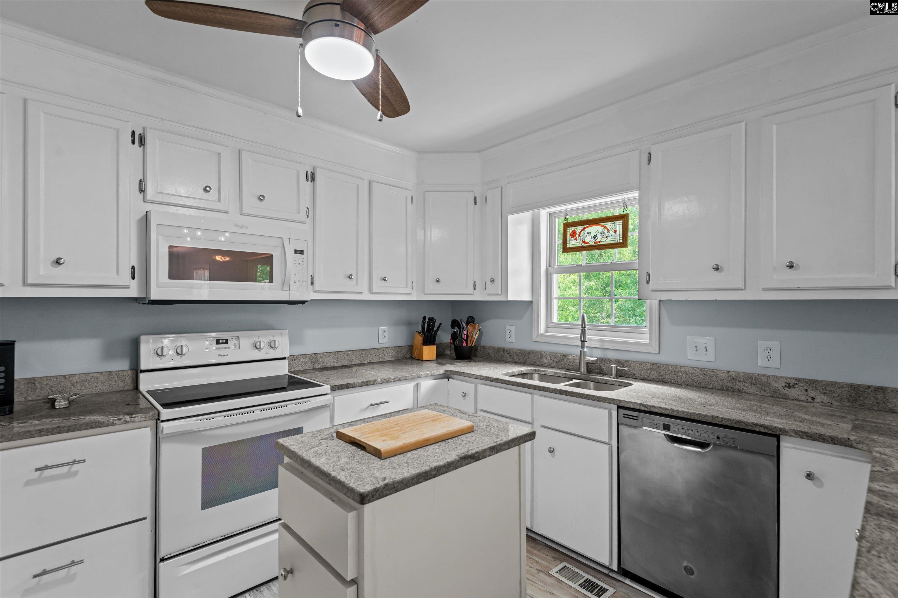 156 Crown Point Road Lexington, SC 29073