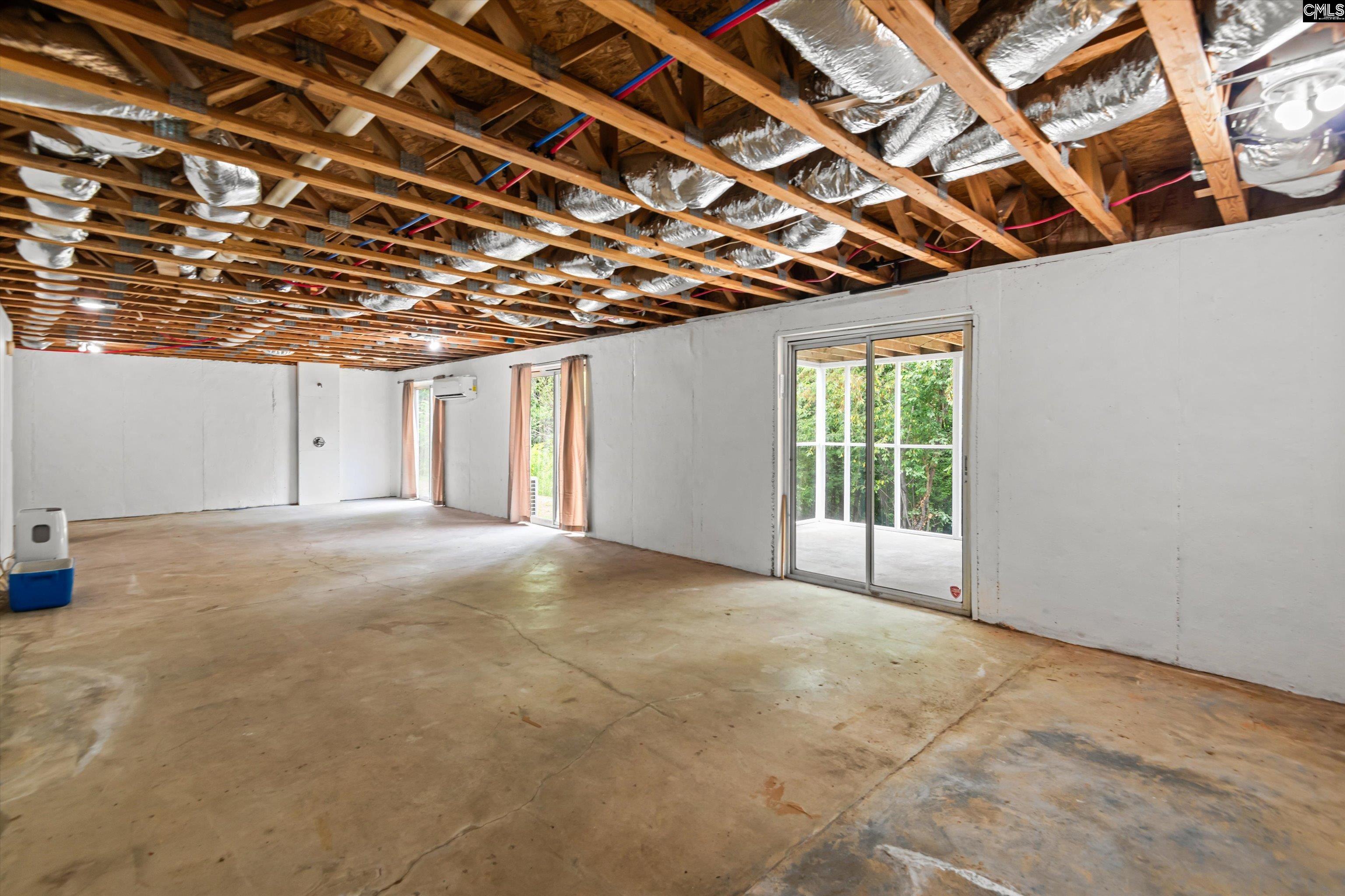 156 Crown Point Road Lexington, SC 29073