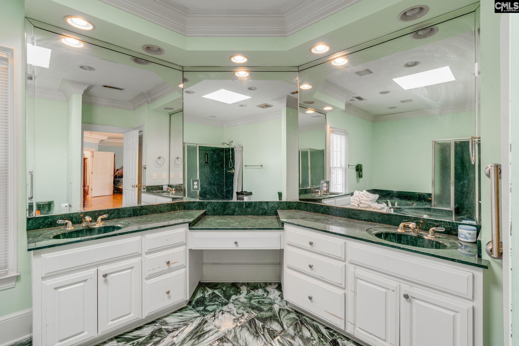 1775 N Kings Highway Sumter, SC 29154