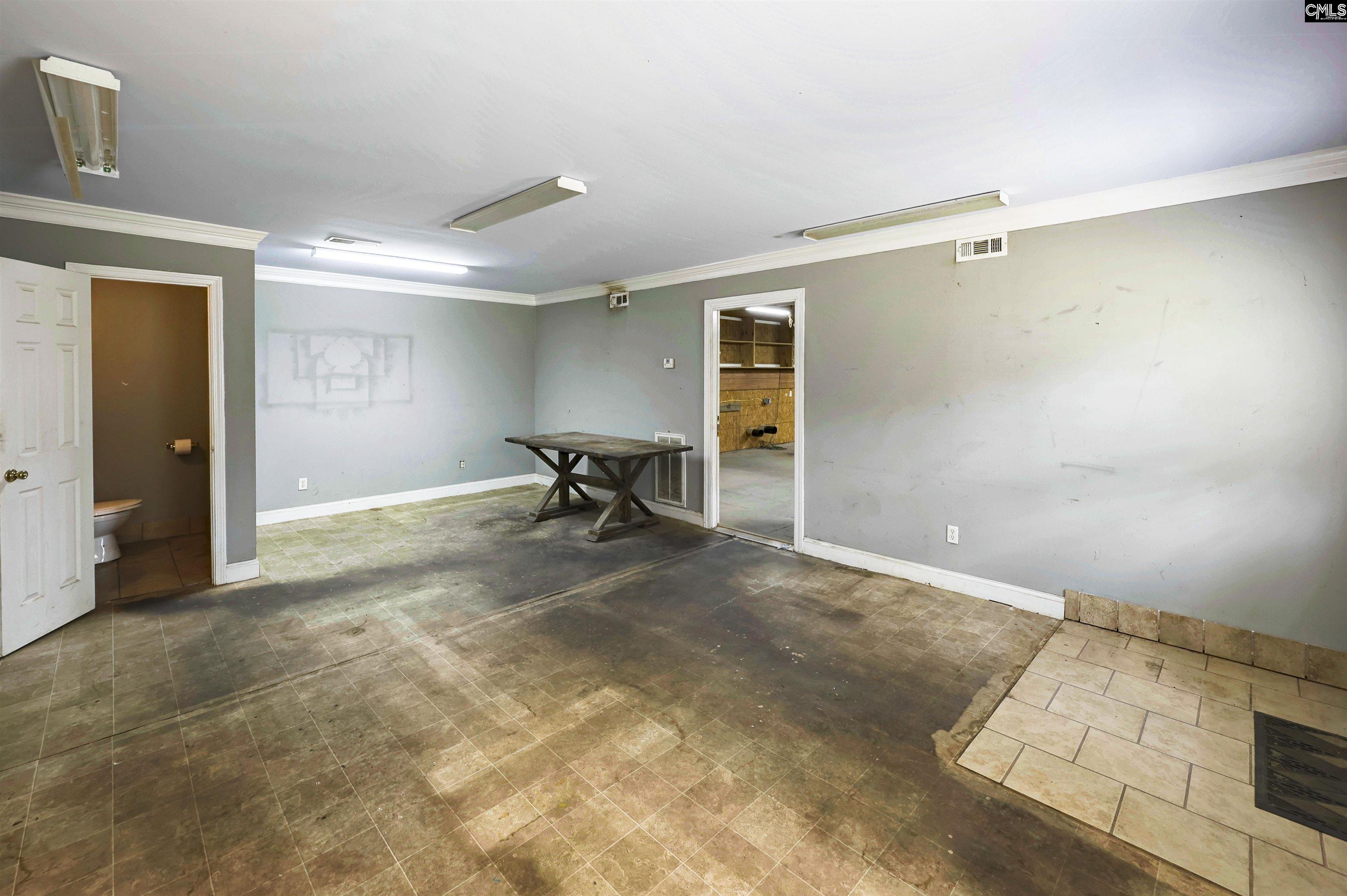 143 Harrison Circle West Columbia, SC 29172-2640