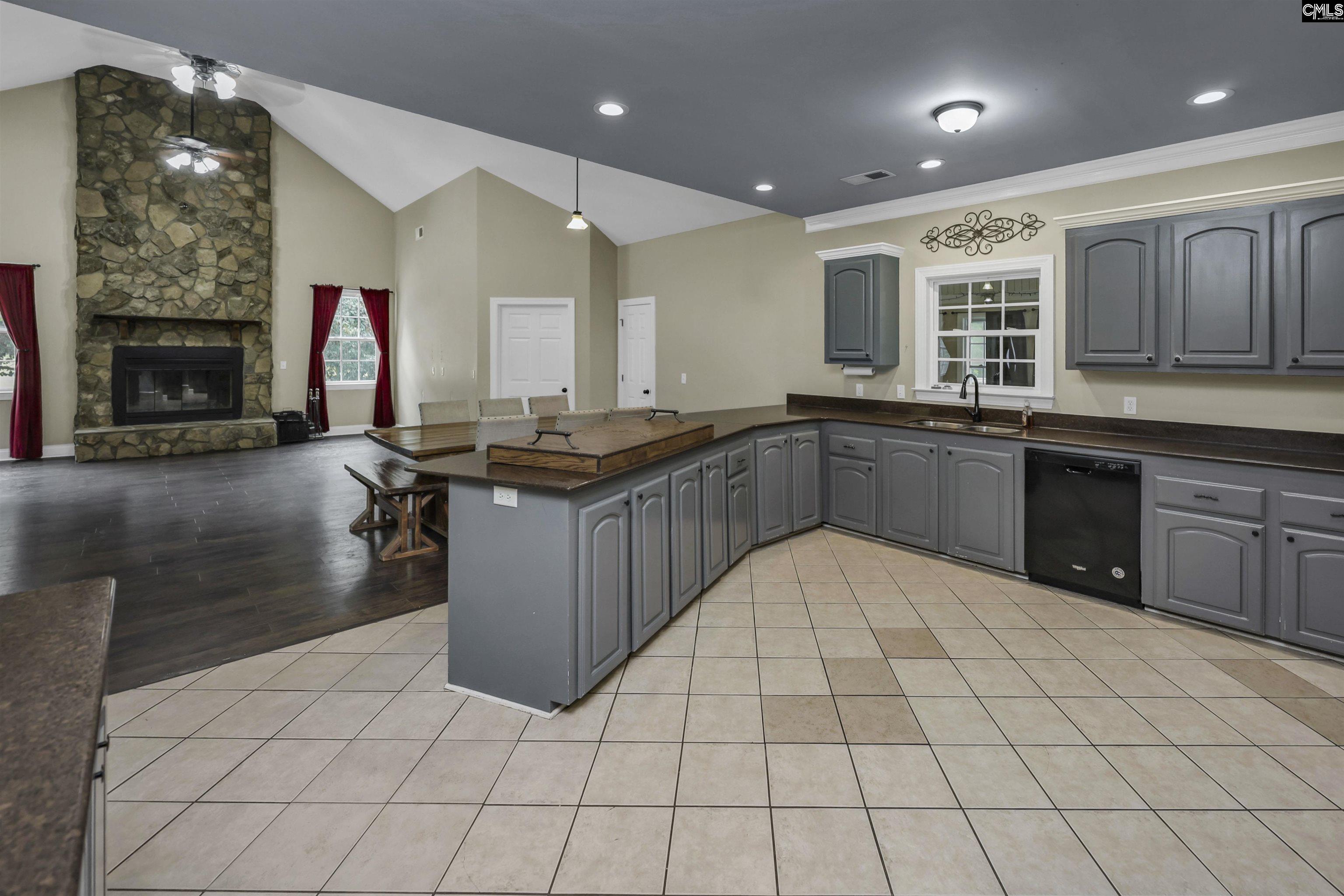 143 Harrison Circle West Columbia, SC 29172-2640