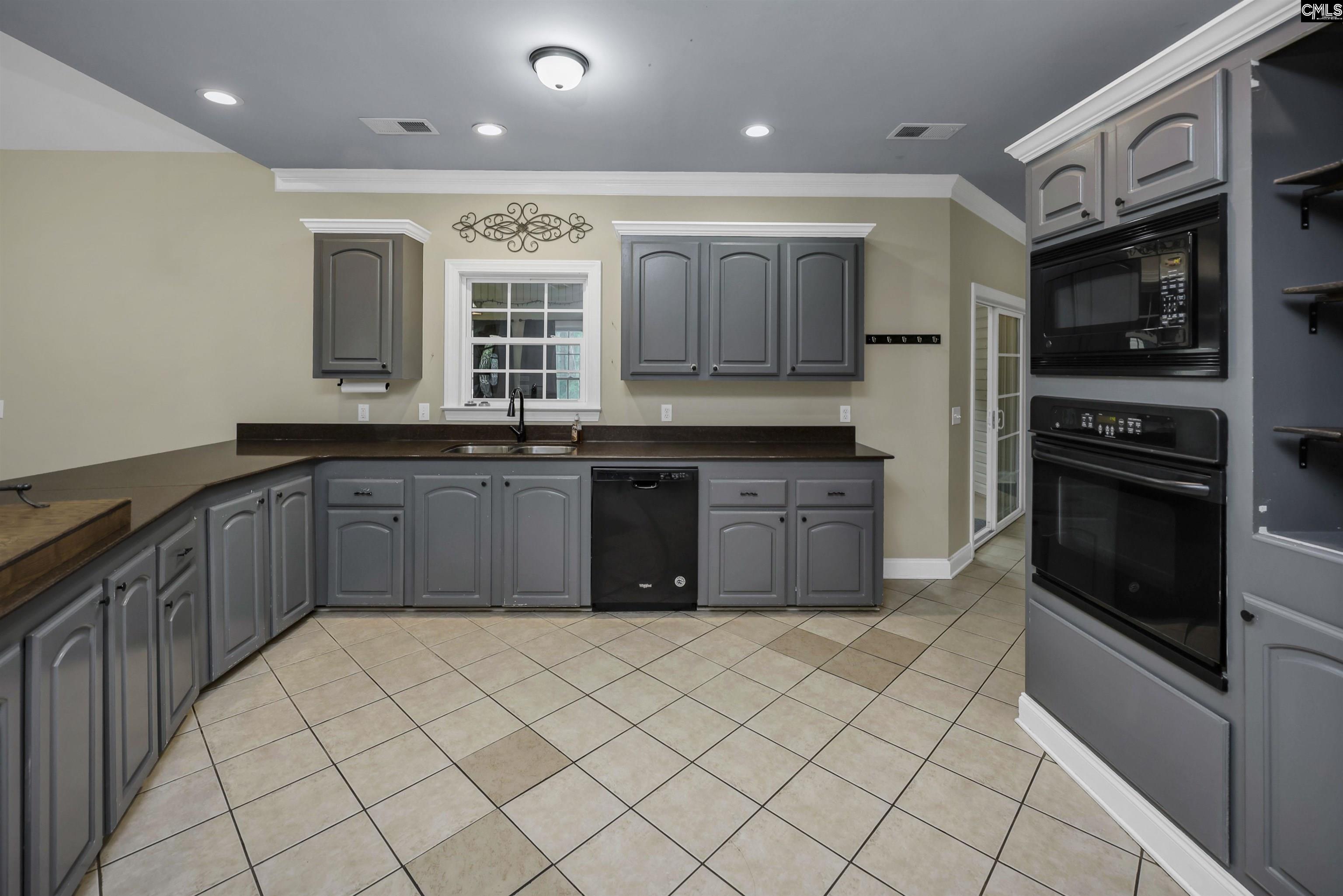 143 Harrison Circle West Columbia, SC 29172-2640