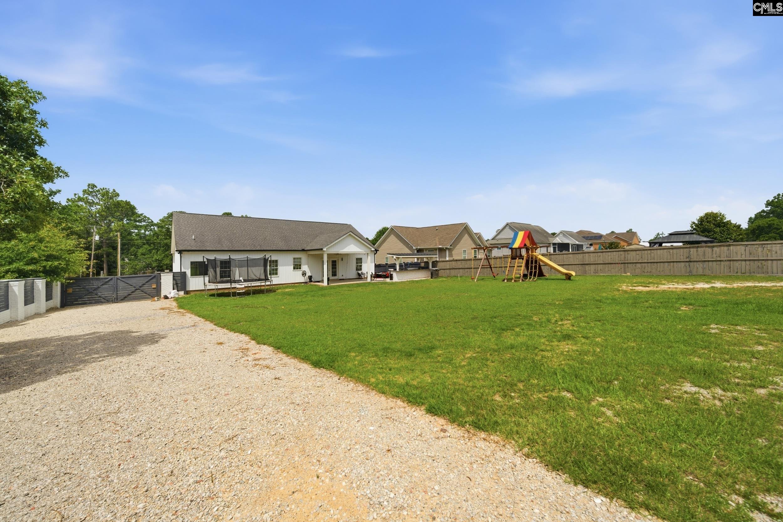 208 Crestwood Arch Way Lexington, SC 29073