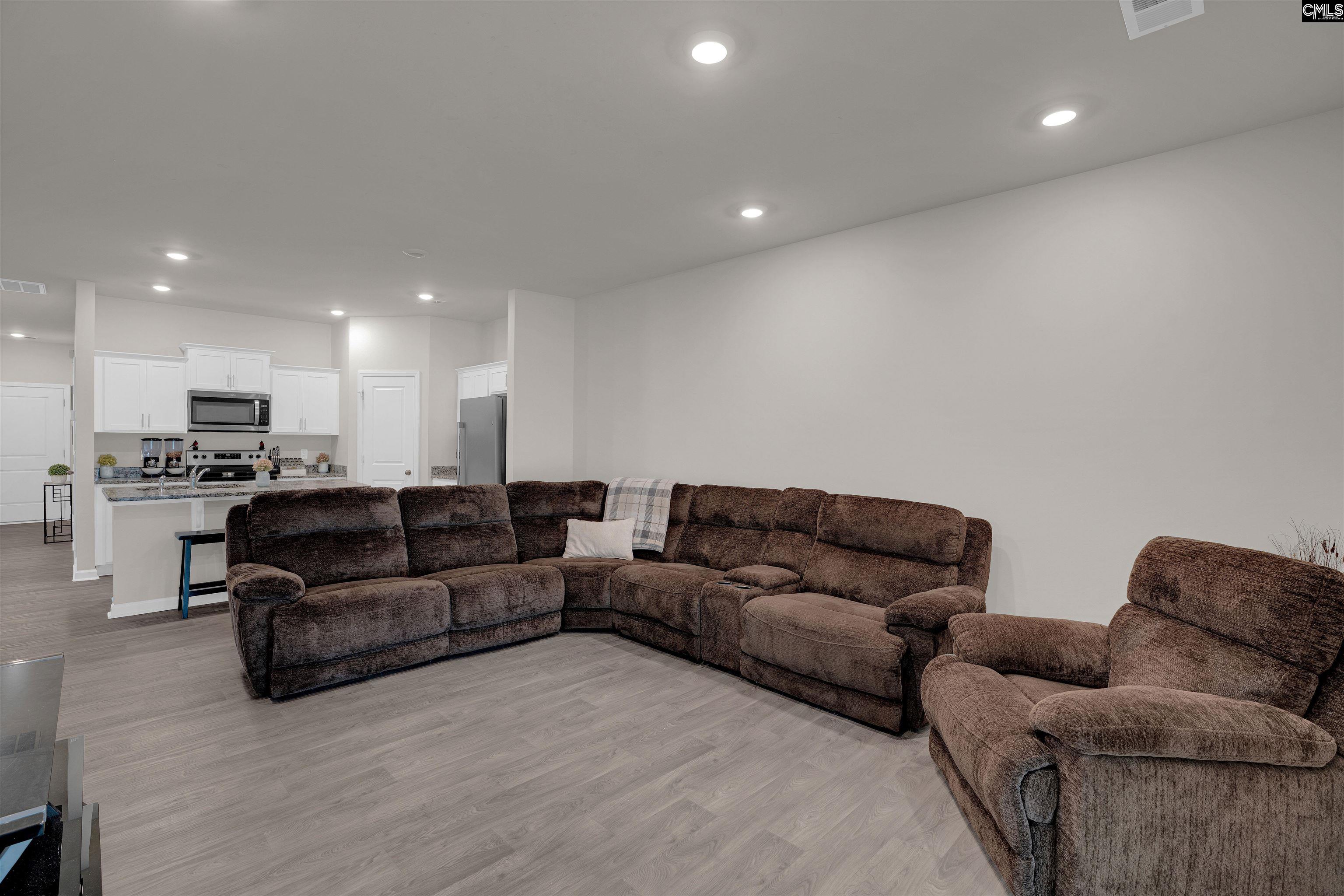 27A Beechnut Street Lugoff, SC 29078
