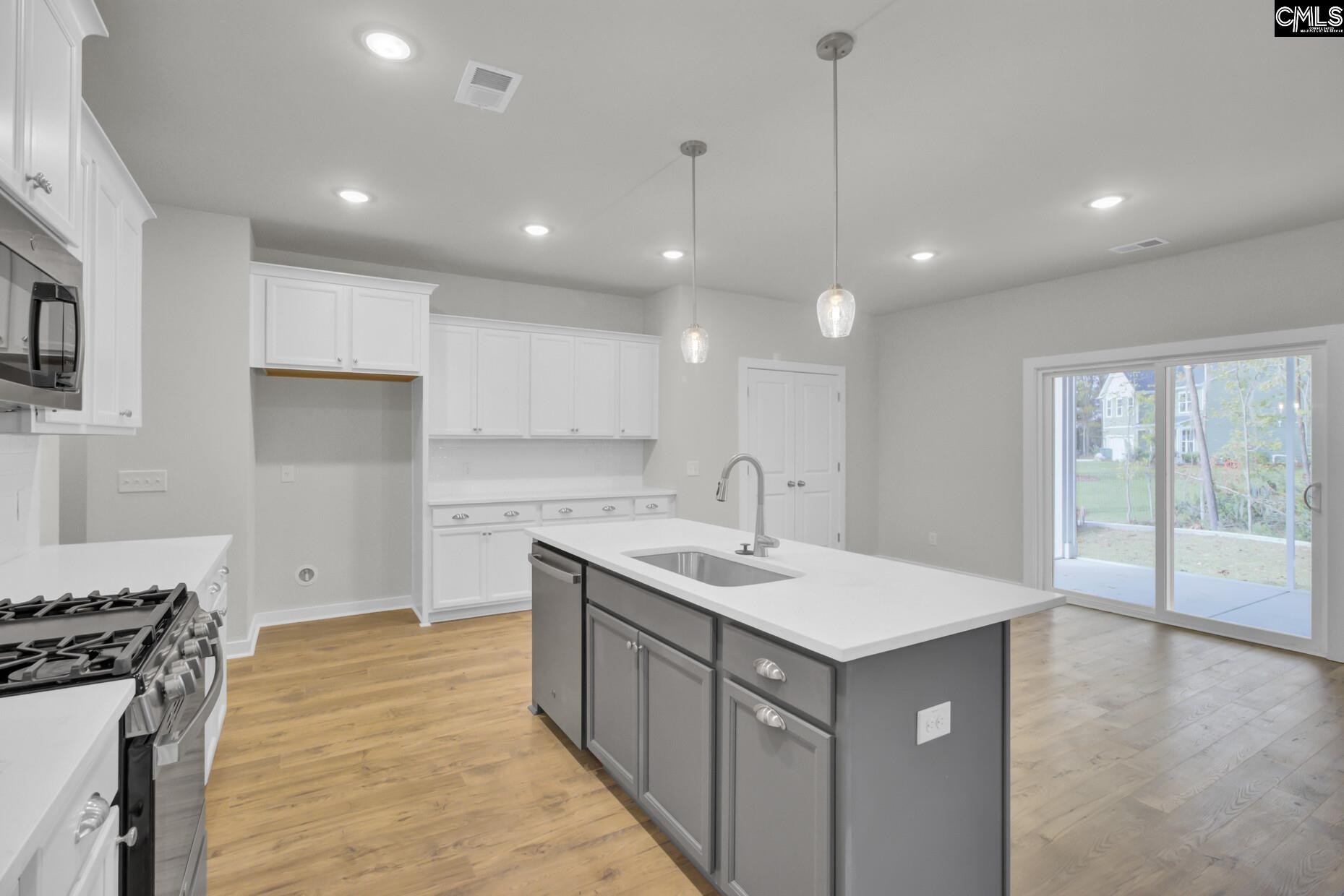 320 Brass Billion Path Lexington, SC 29073
