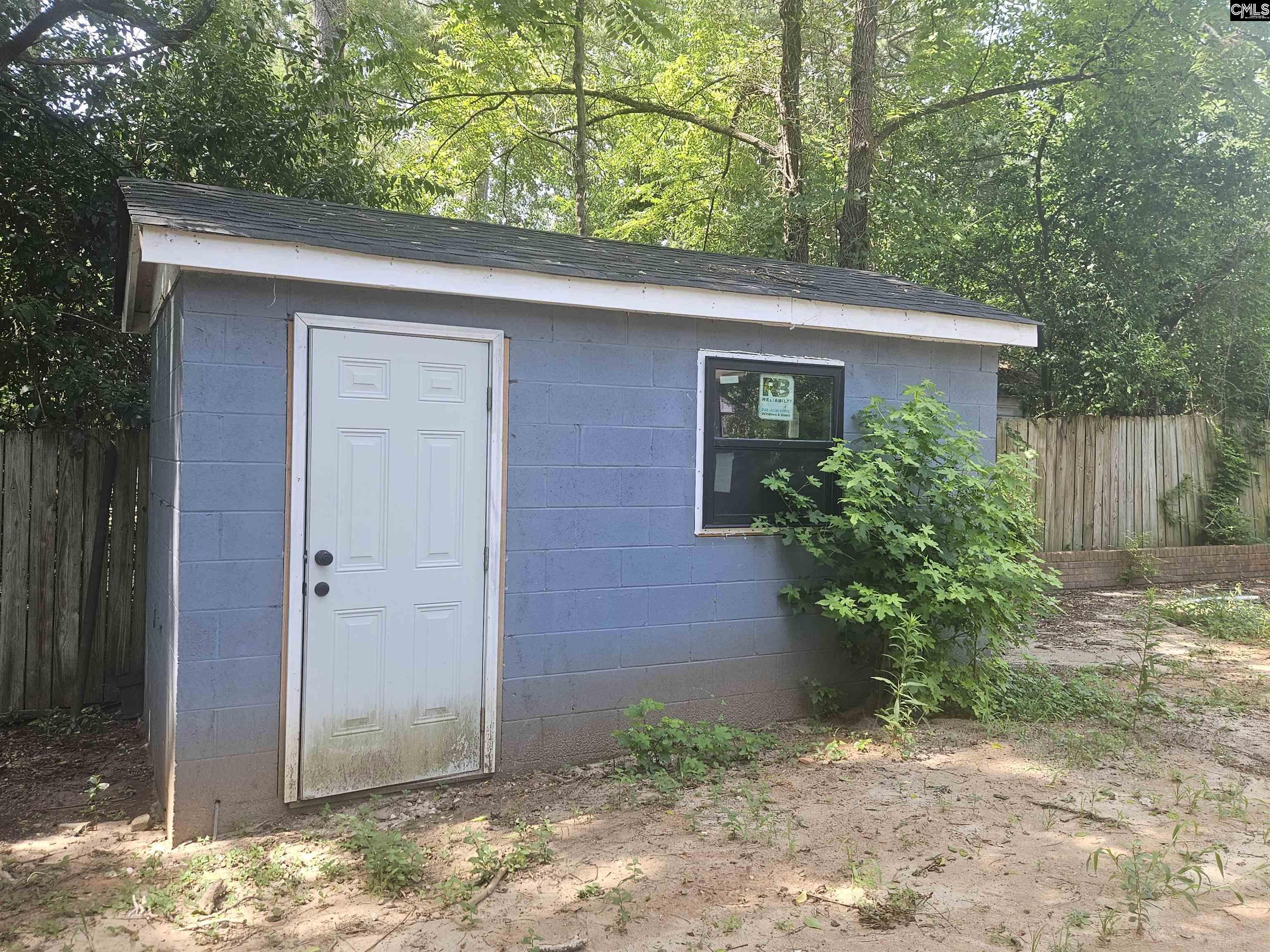 824 Apache Drive Columbia, SC 29203