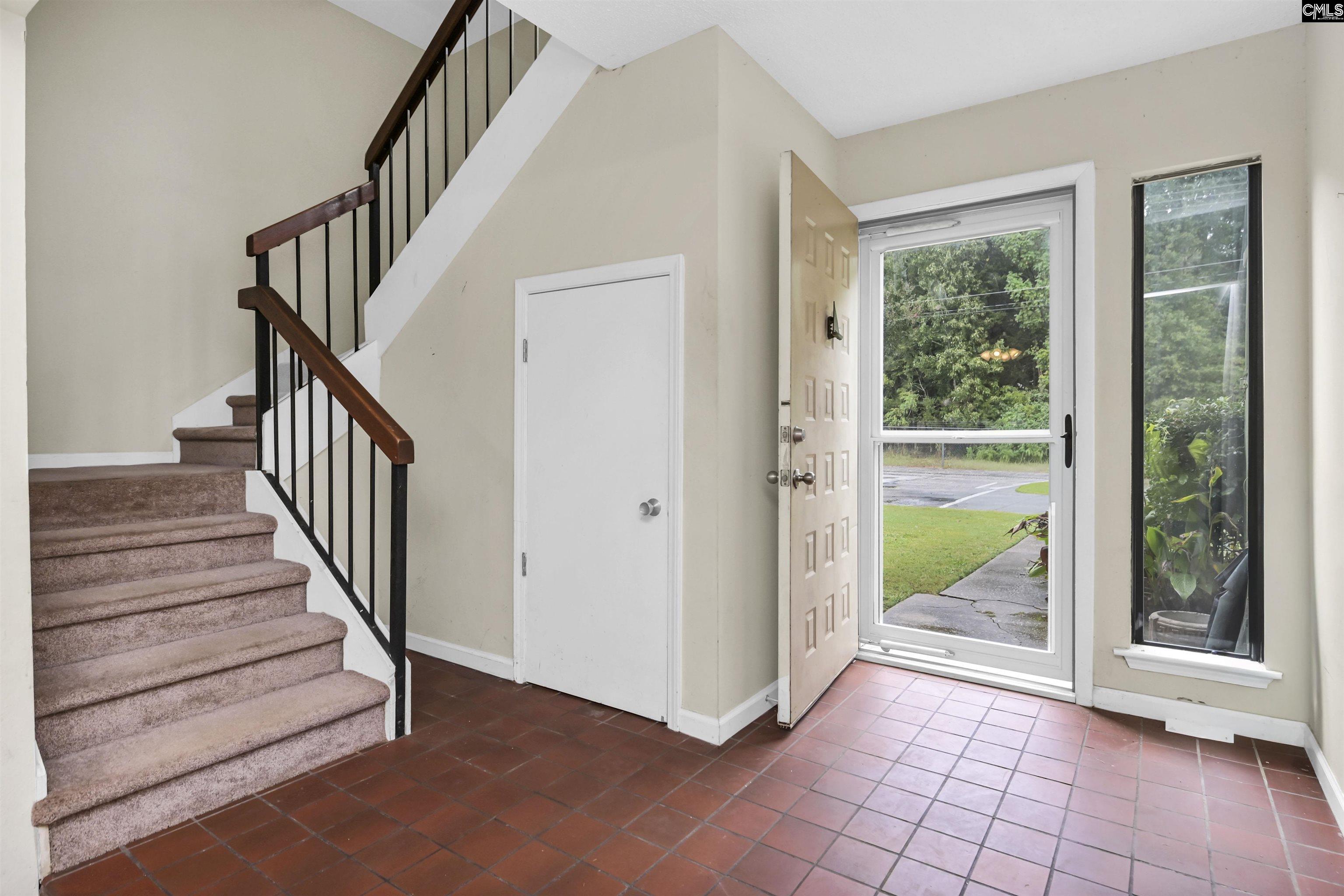 806 Village Lane Columbia, SC 29212