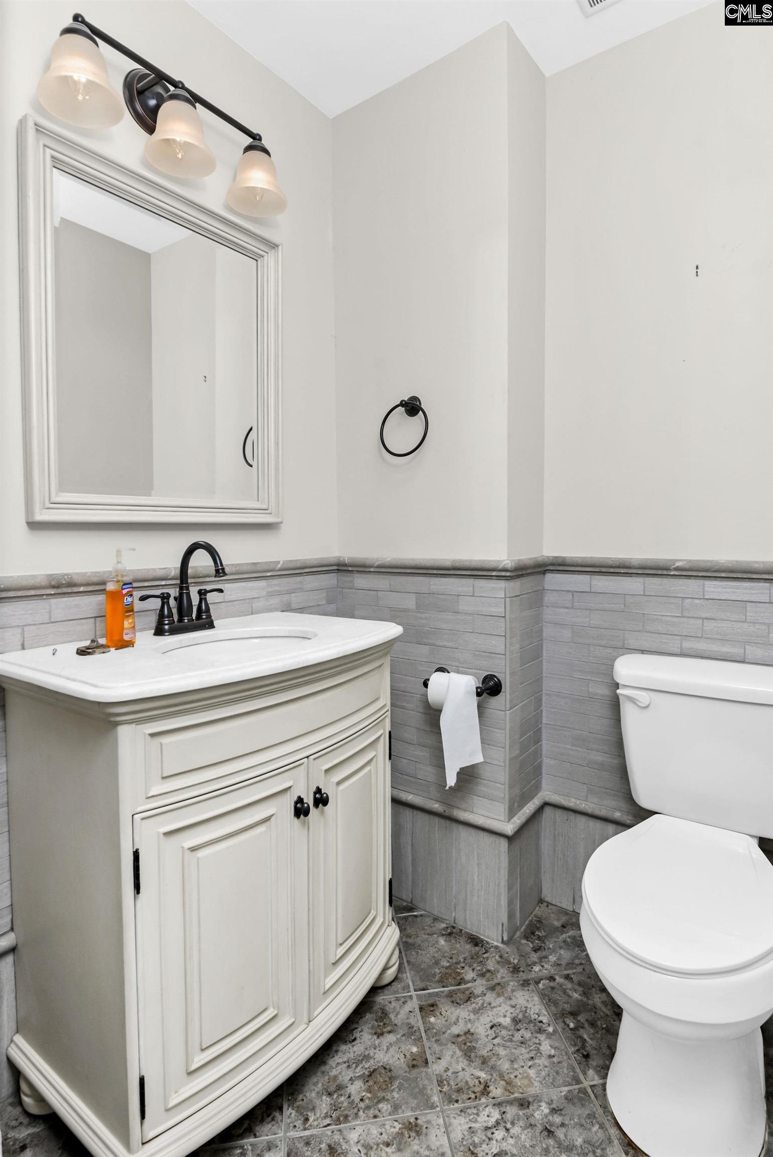 806 Village Lane Columbia, SC 29212