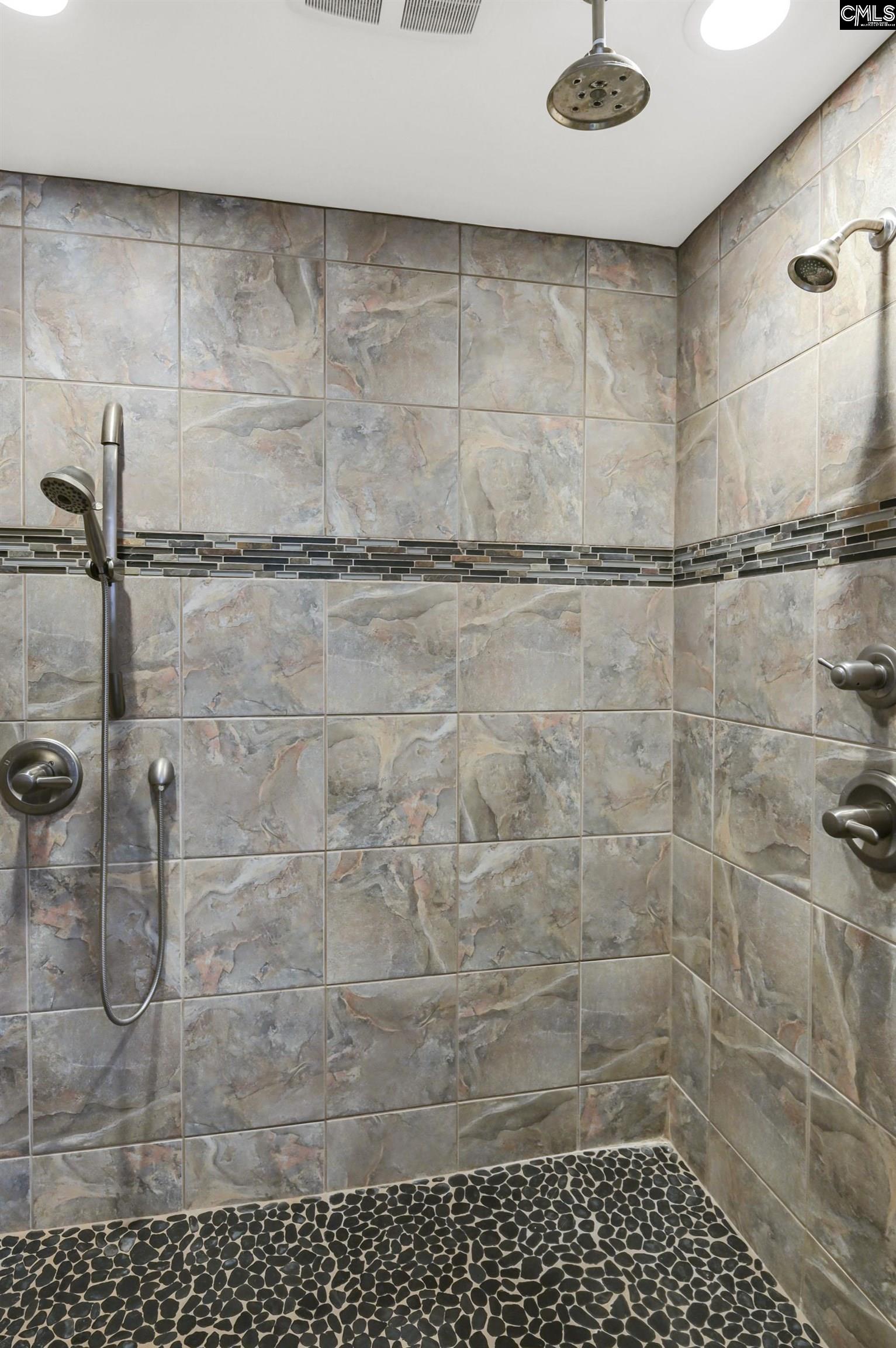806 Village Lane Columbia, SC 29212