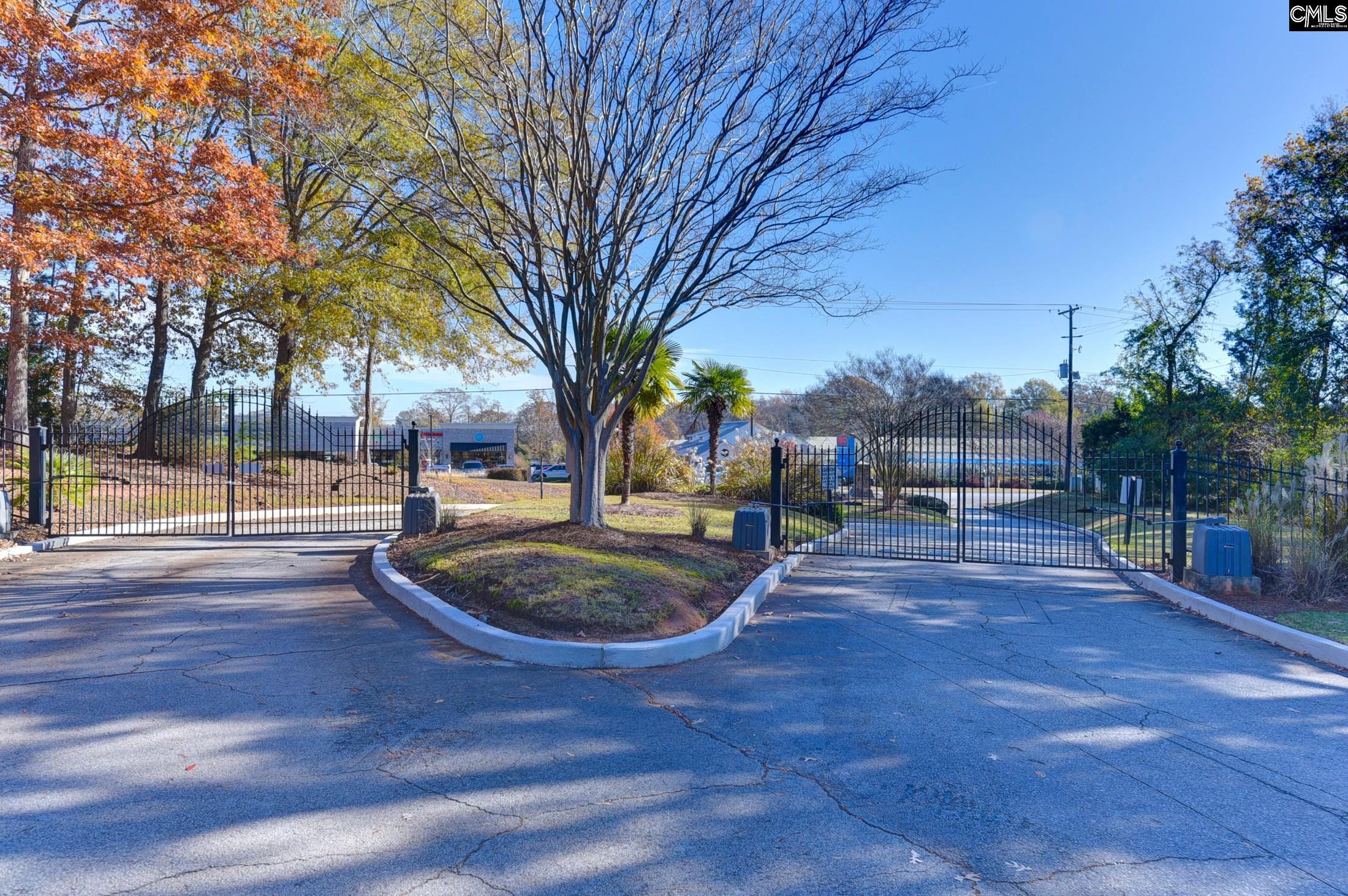 806 Village Lane Columbia, SC 29212