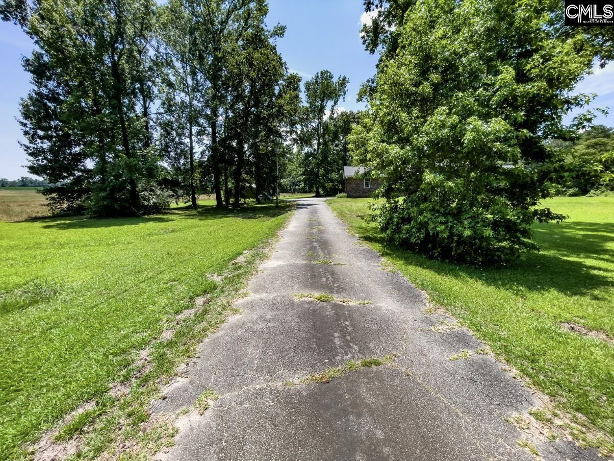 2545 Silverstreet Road Silverstreet, SC 29145