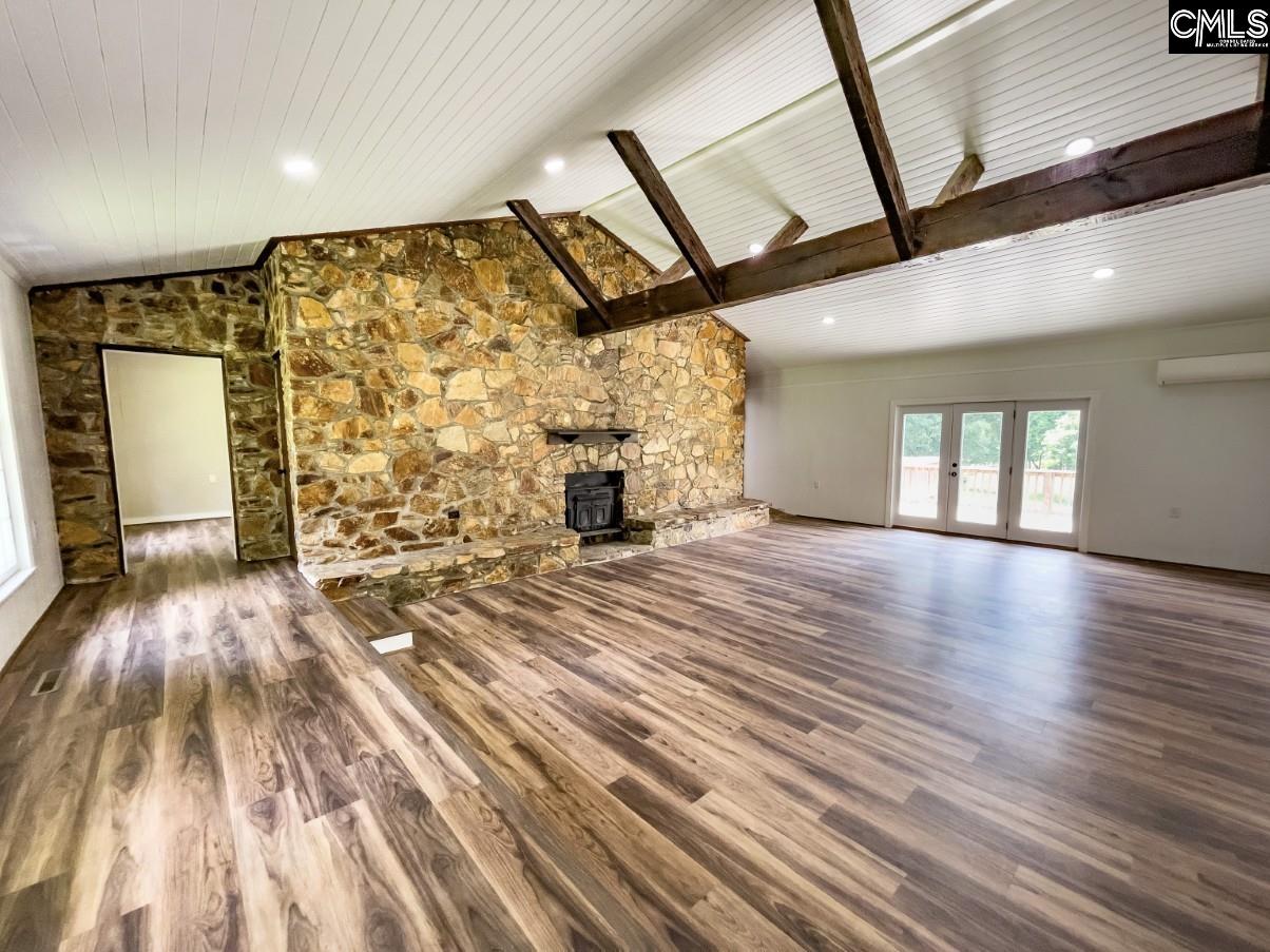 2545 Silverstreet Road Silverstreet, SC 29145