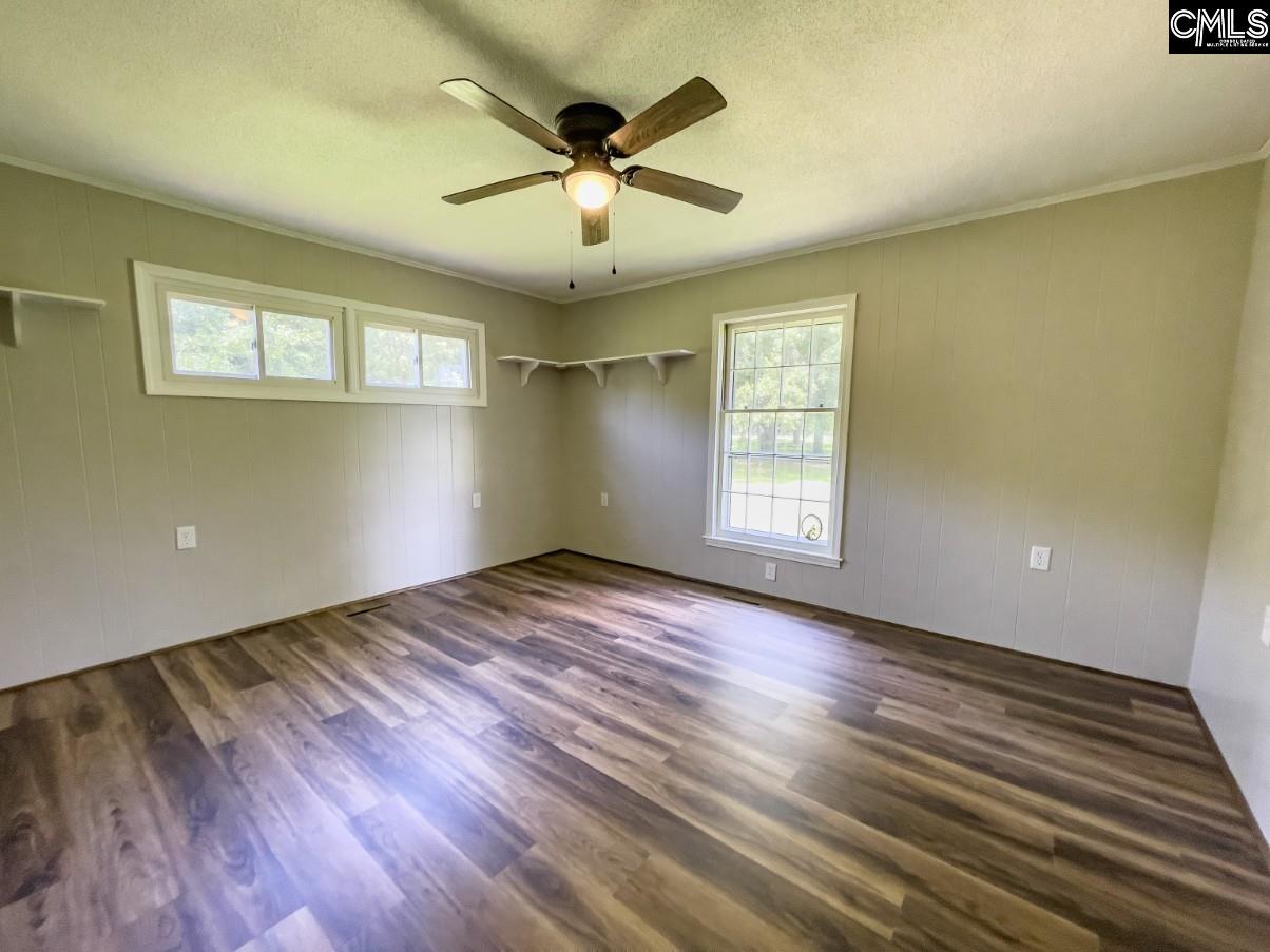 2545 Silverstreet Road Silverstreet, SC 29145