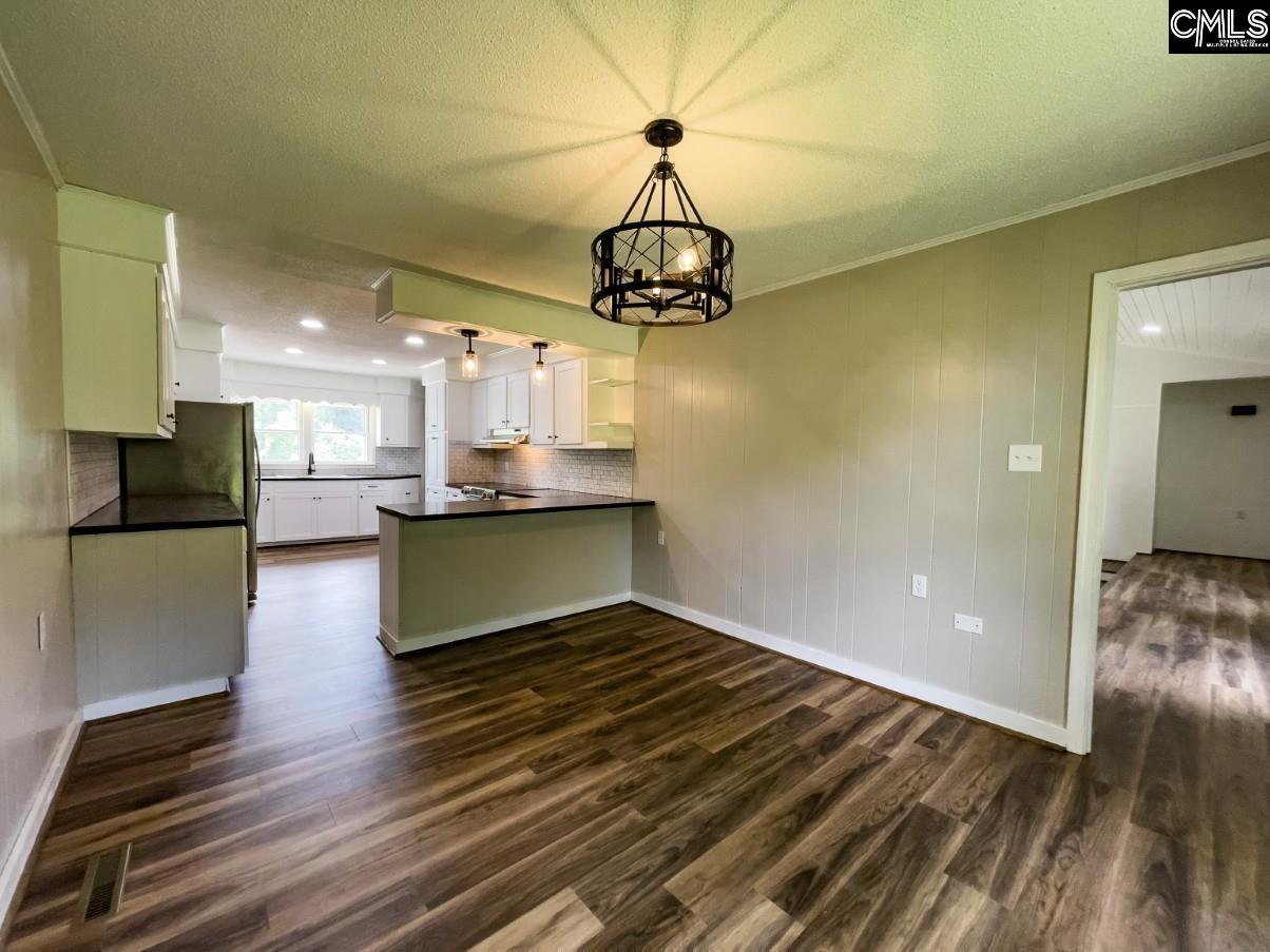 2545 Silverstreet Road Silverstreet, SC 29145