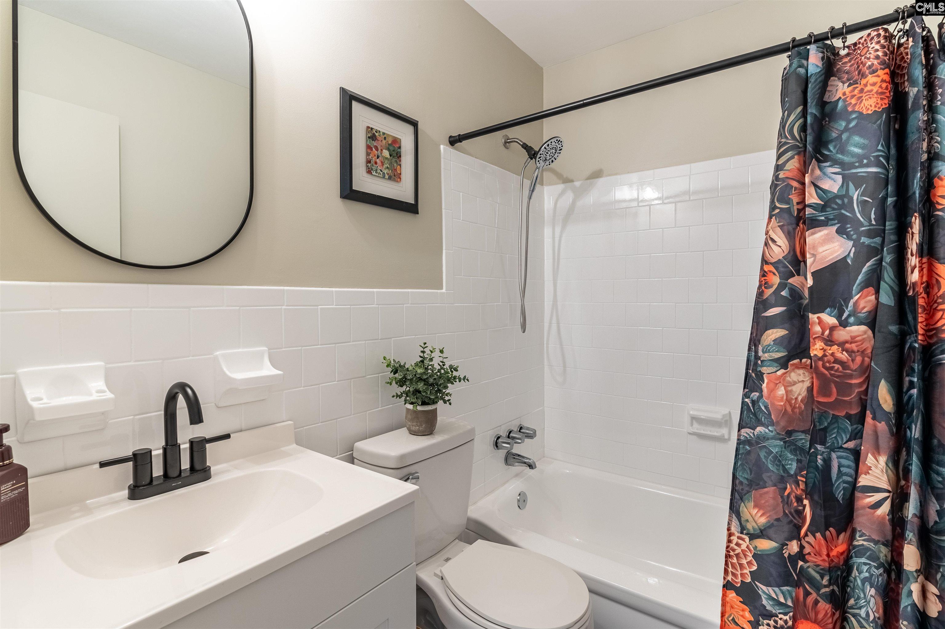 2746/2748 Montgomery Avenue Columbia, SC 29205