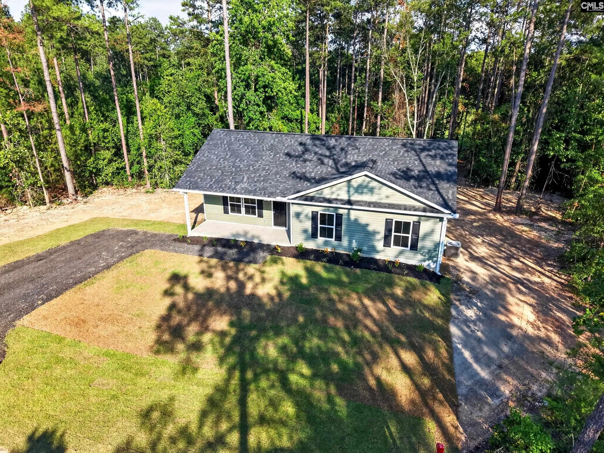 1223 Ancrums Ferry Road Lugoff, SC 29078
