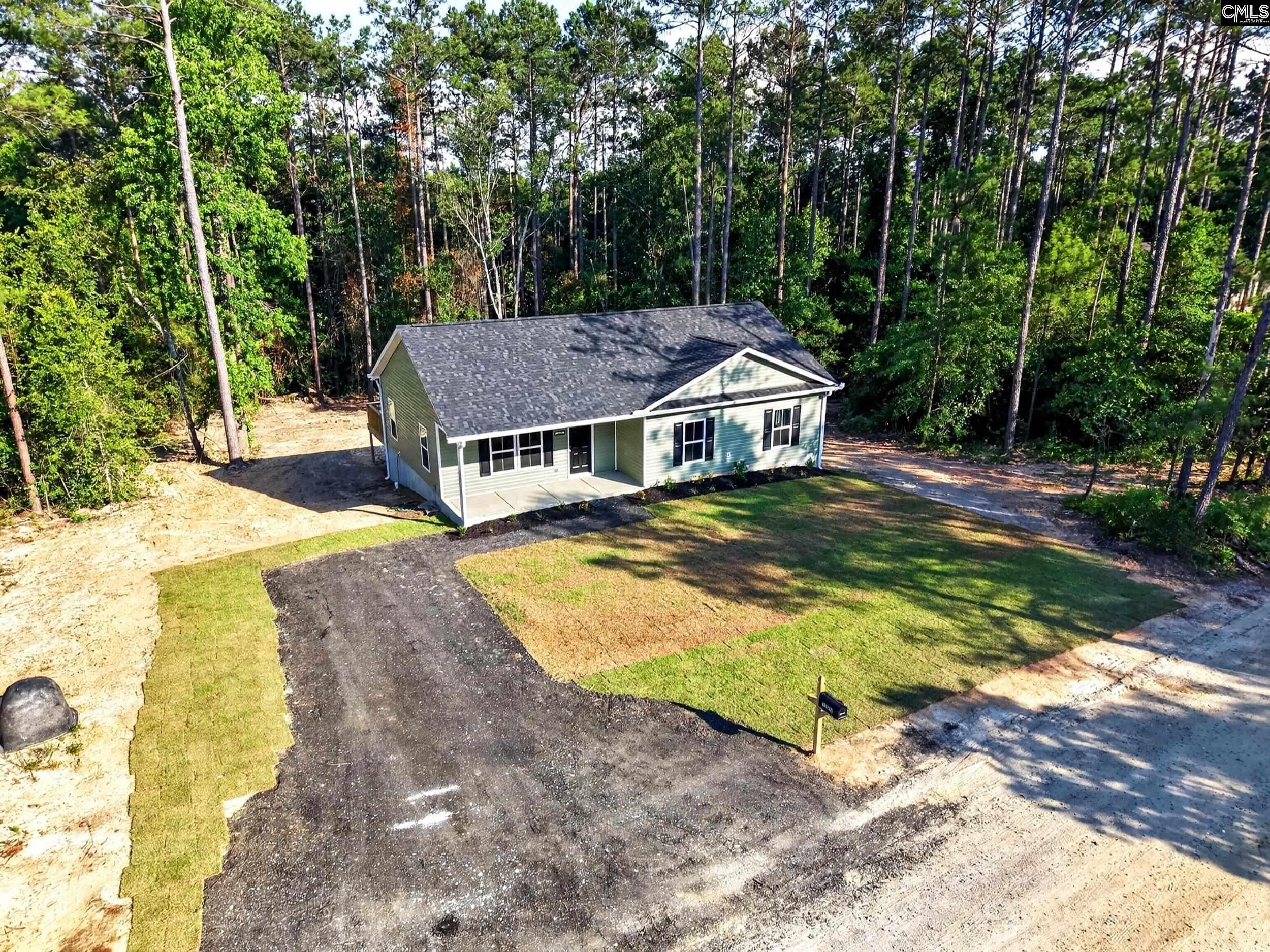 1223 Ancrums Ferry Road Lugoff, SC 29078