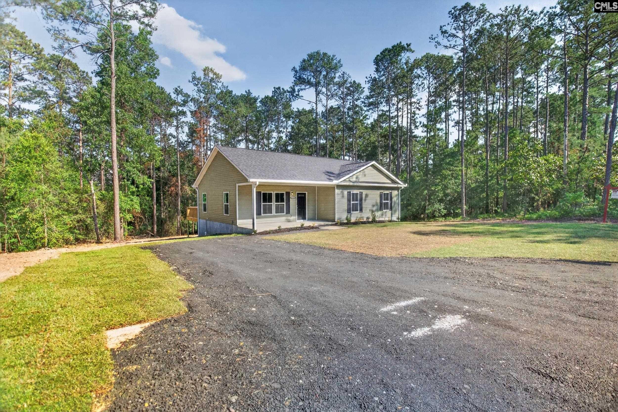 1223 Ancrums Ferry Road Lugoff, SC 29078