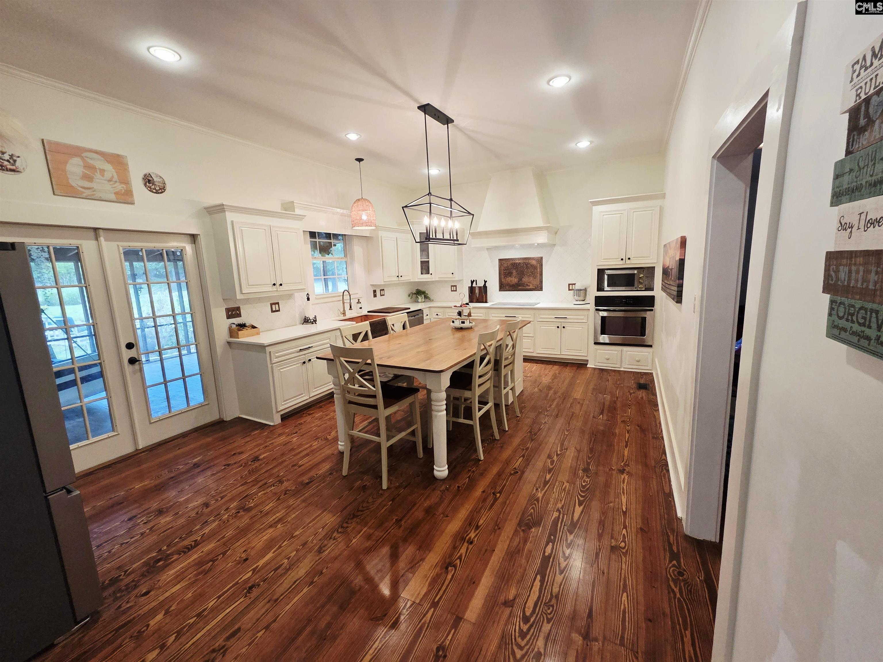 1366 Old Golf Course Road Batesburg, SC 29006