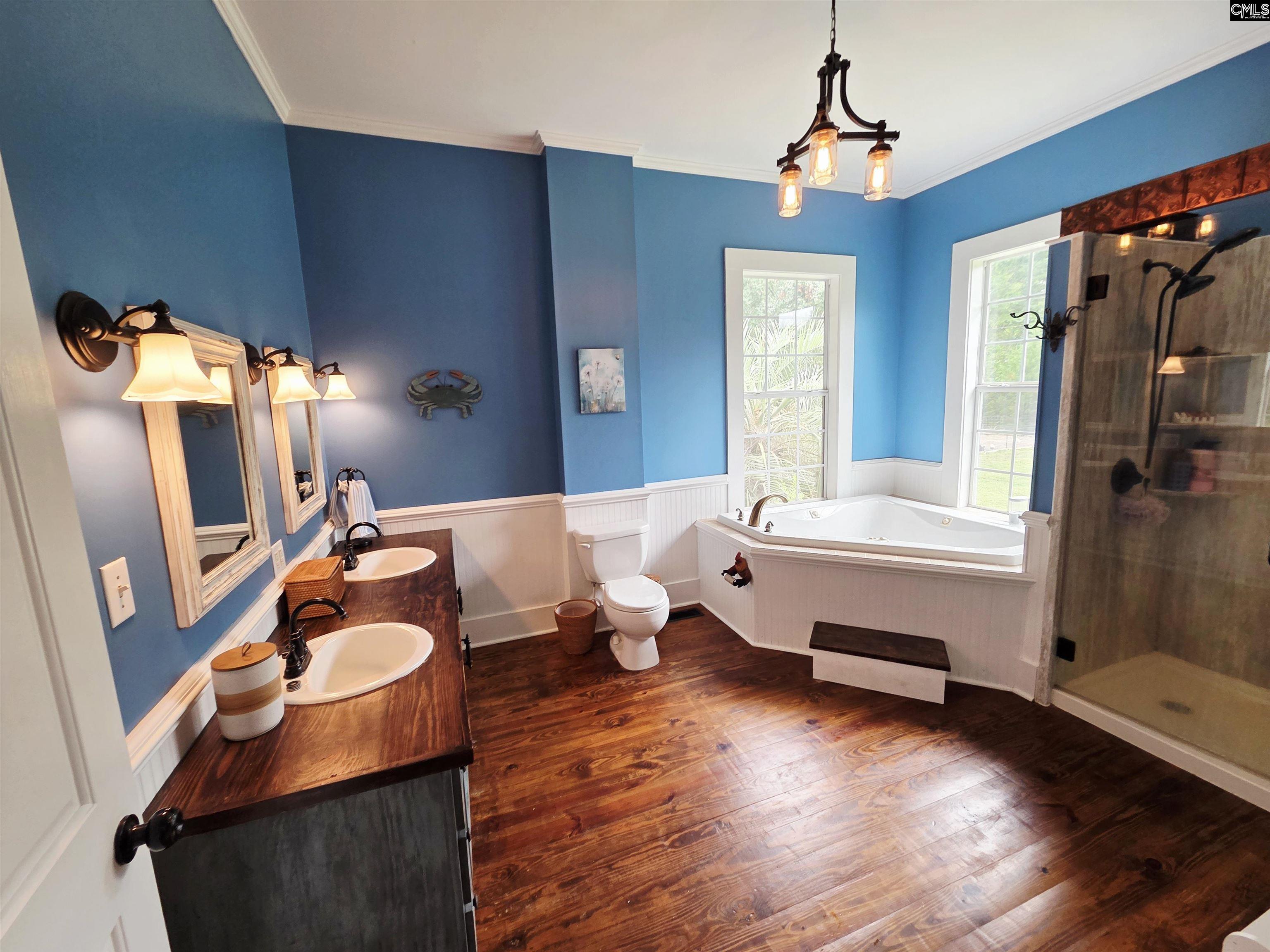 1366 Old Golf Course Road Batesburg, SC 29006