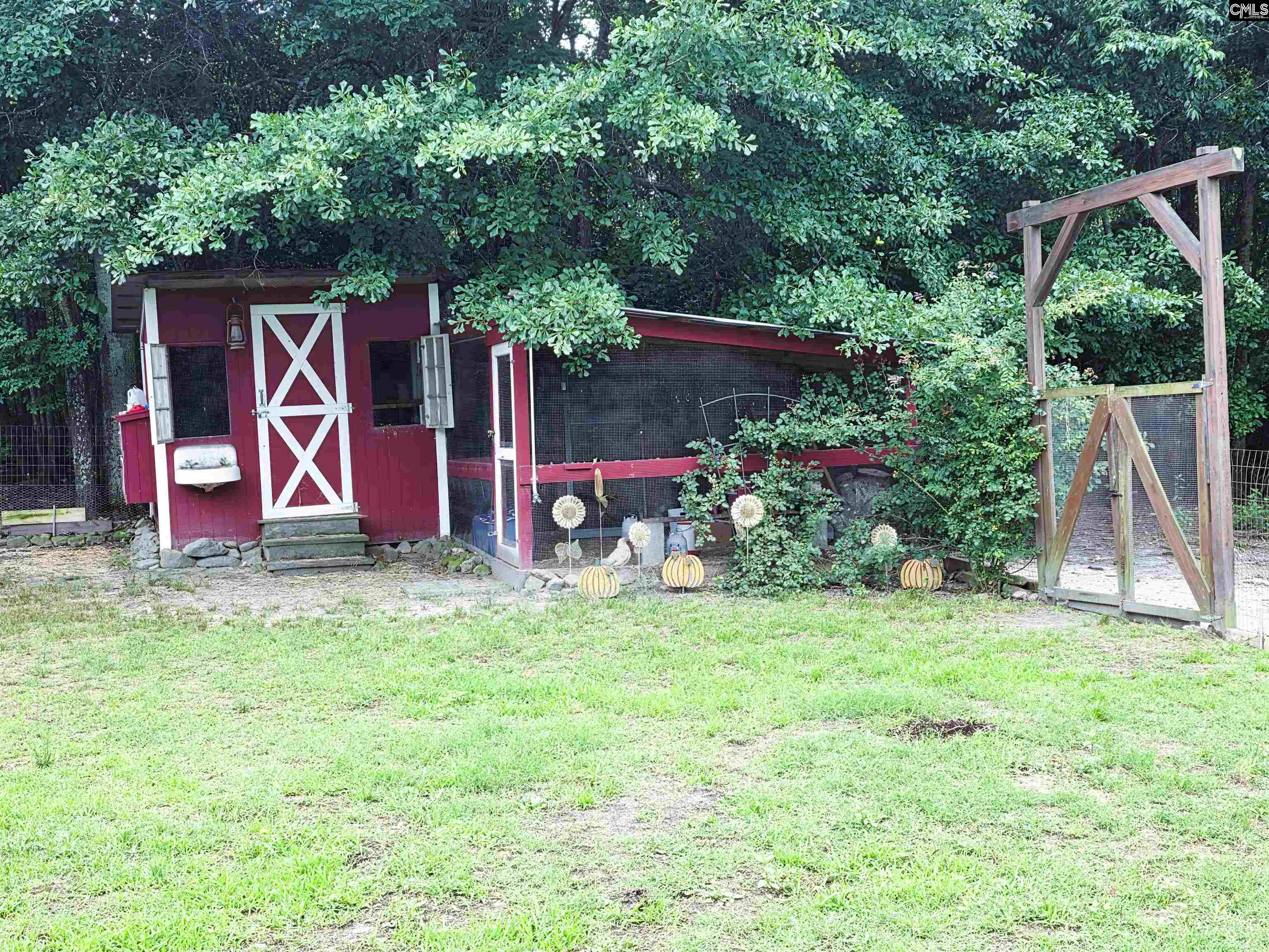 1366 Old Golf Course Road Batesburg, SC 29006