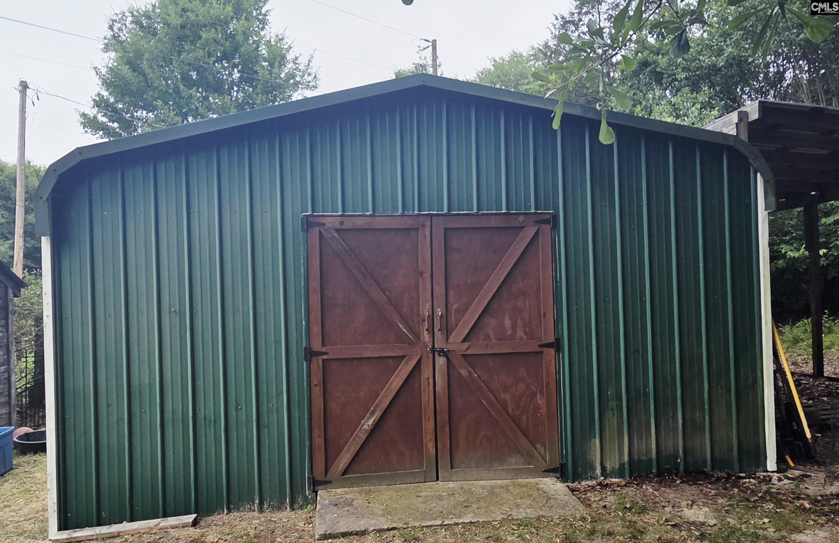 1366 Old Golf Course Road Batesburg, SC 29006