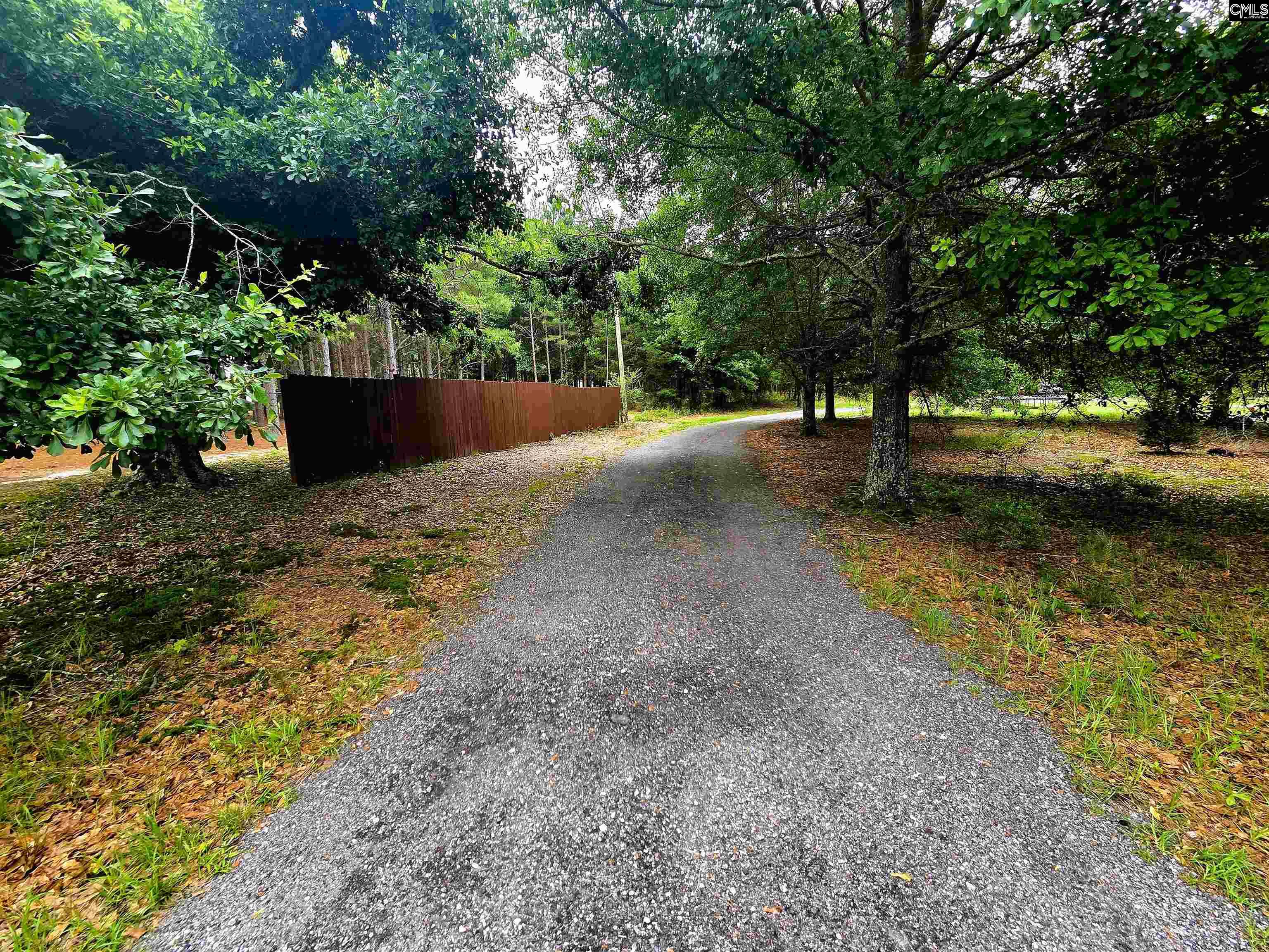 1366 Old Golf Course Road Batesburg, SC 29006