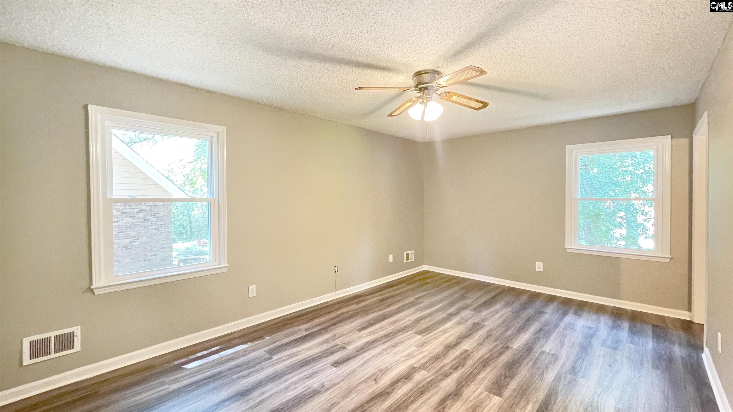 512 N Royal Tower Drive Irmo, SC 29063
