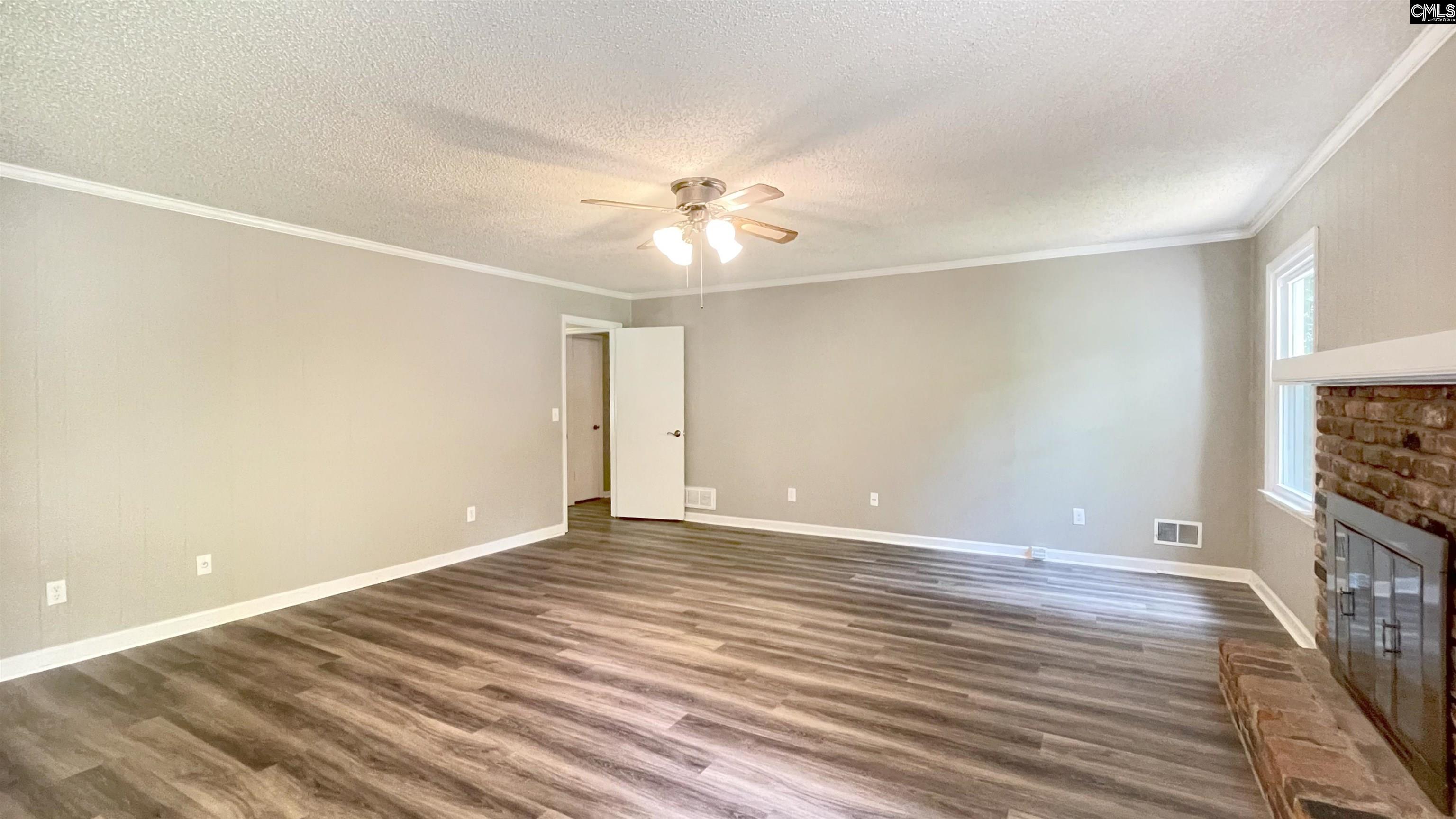 512 N Royal Tower Drive Irmo, SC 29063