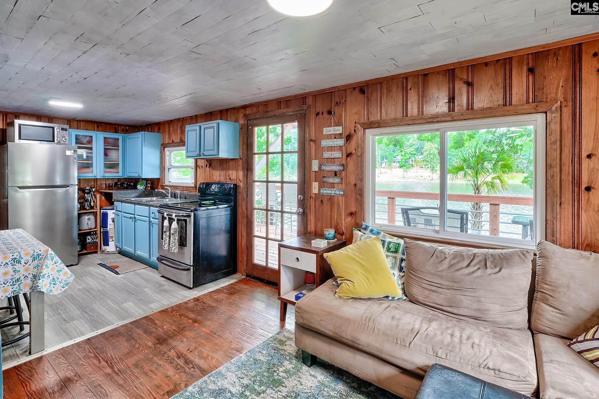 132 Highknoll Court Gilbert, SC 29054