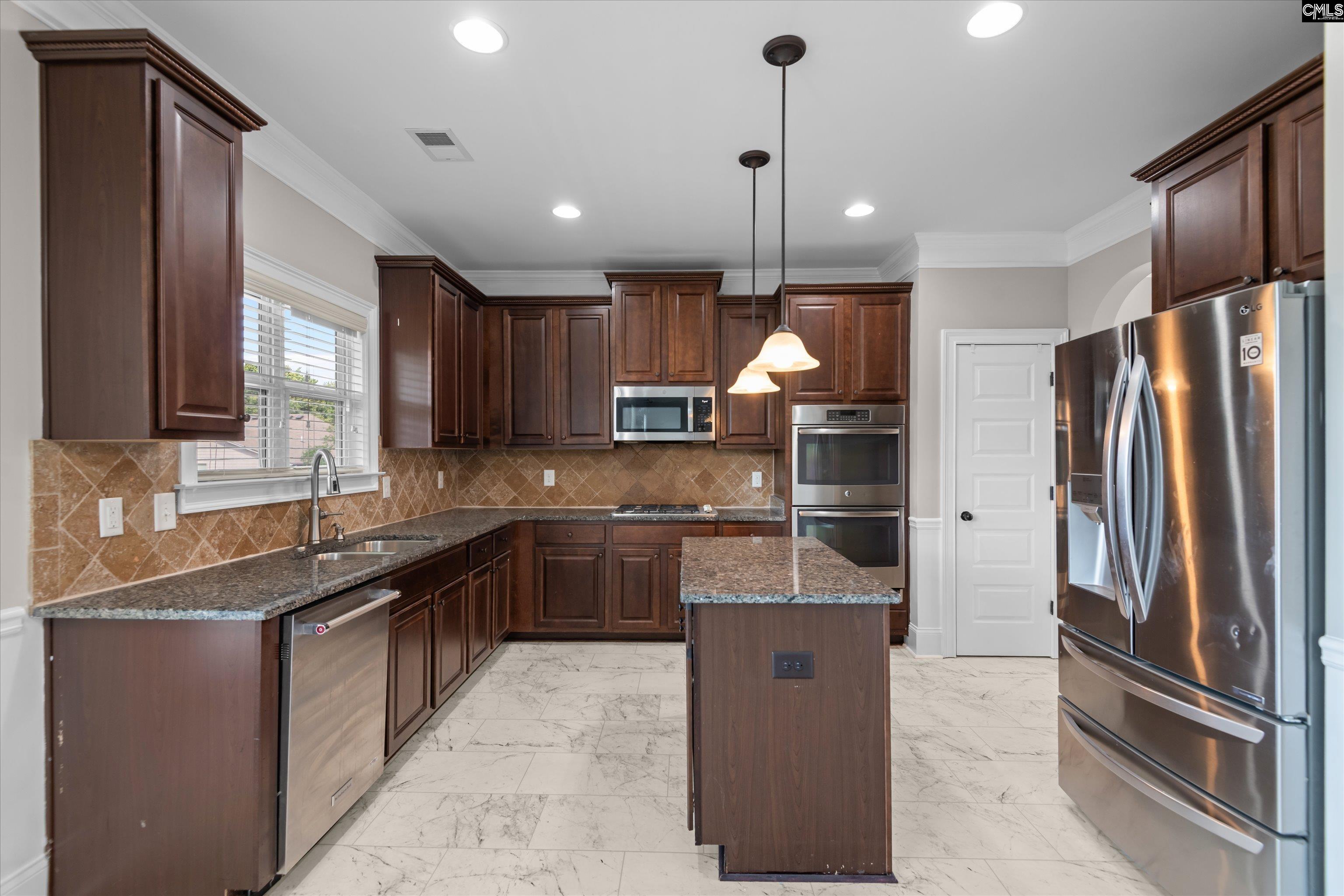 119 Grey Oaks Lane Lexington, SC 29072