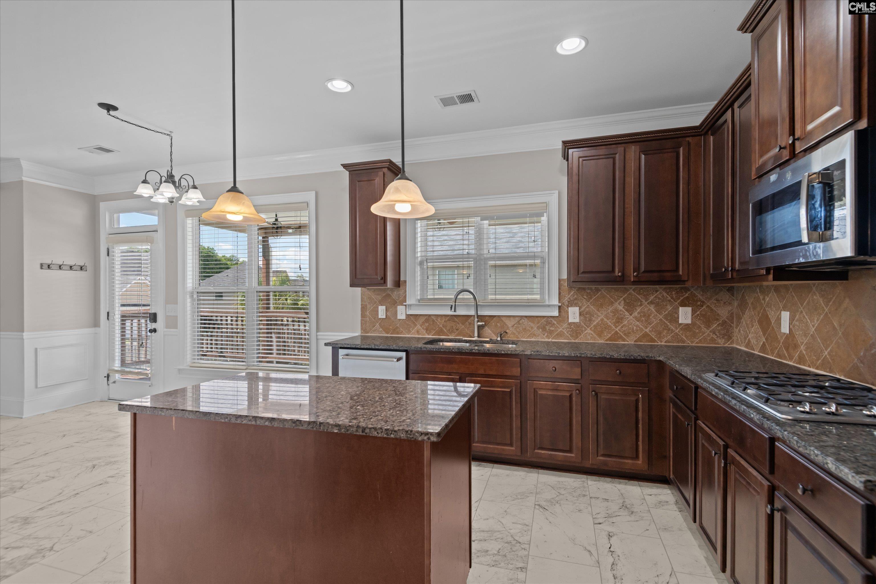 119 Grey Oaks Lane Lexington, SC 29072