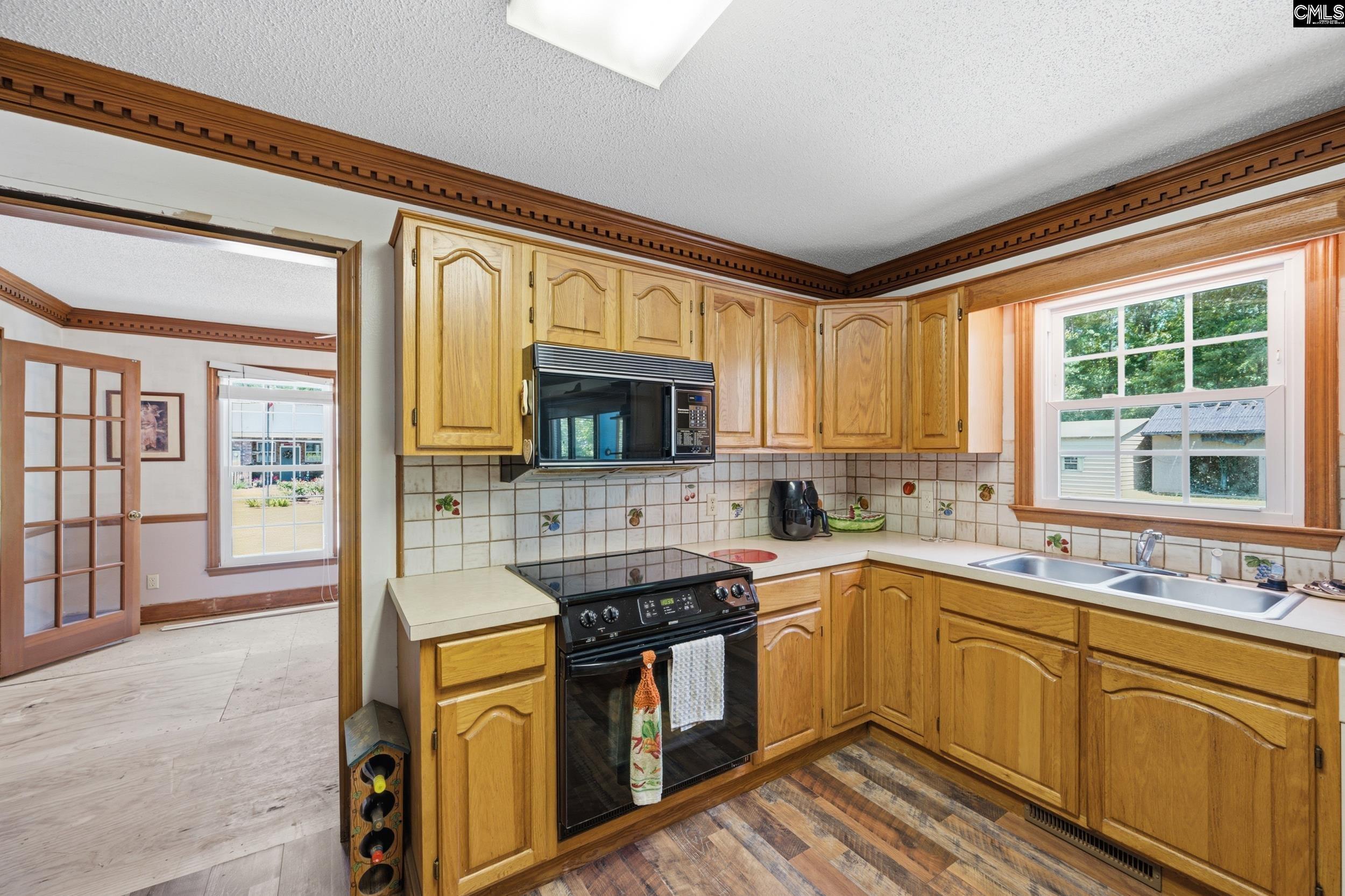 343 Pinewood Drive Santee, SC 29142