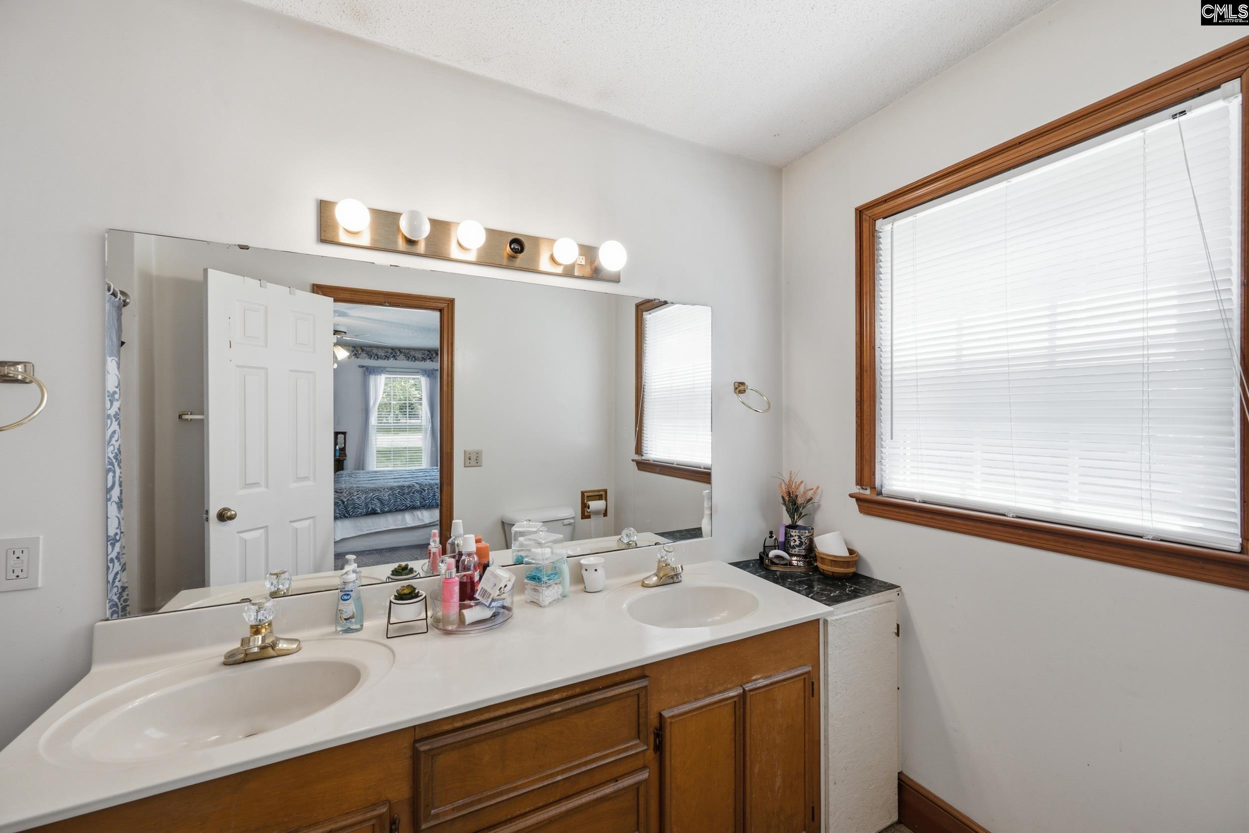 343 Pinewood Drive Santee, SC 29142