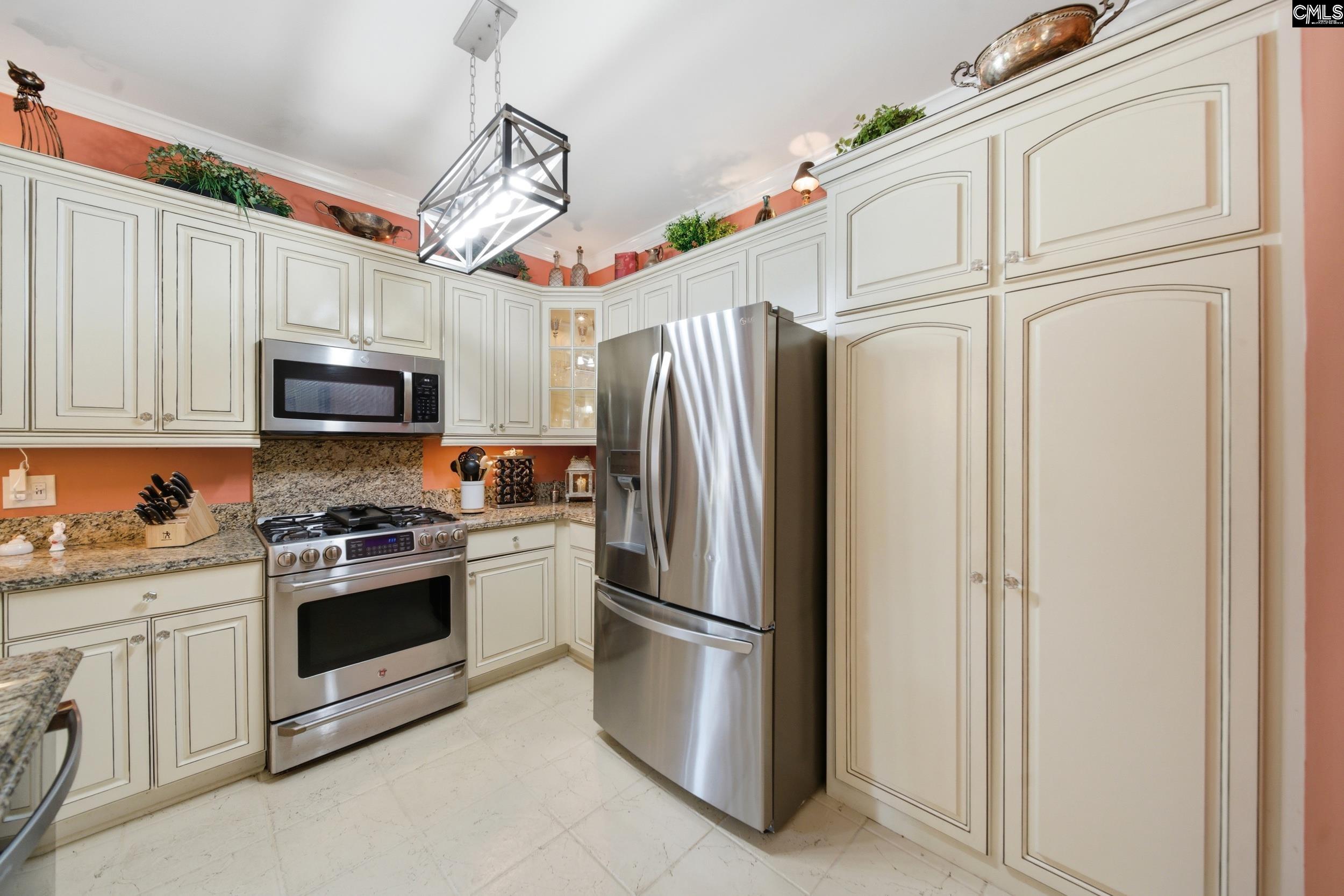153 Ridgemont Drive Columbia, SC 29212