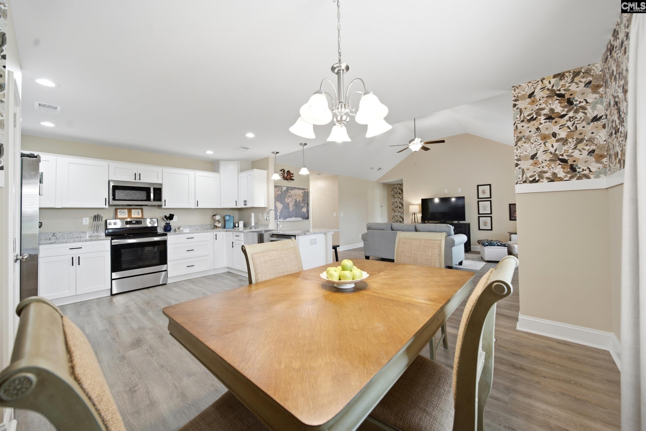 1110 Makayla Lane Wedgefield, SC 29168
