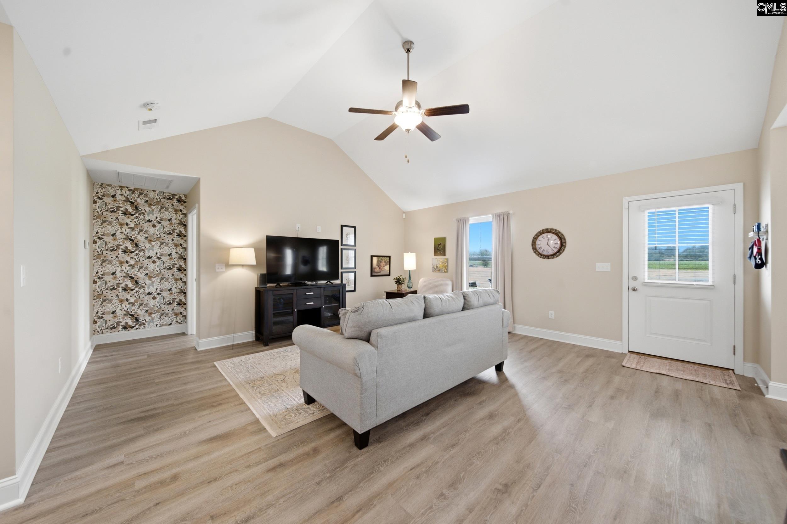 1110 Makayla Lane Wedgefield, SC 29168