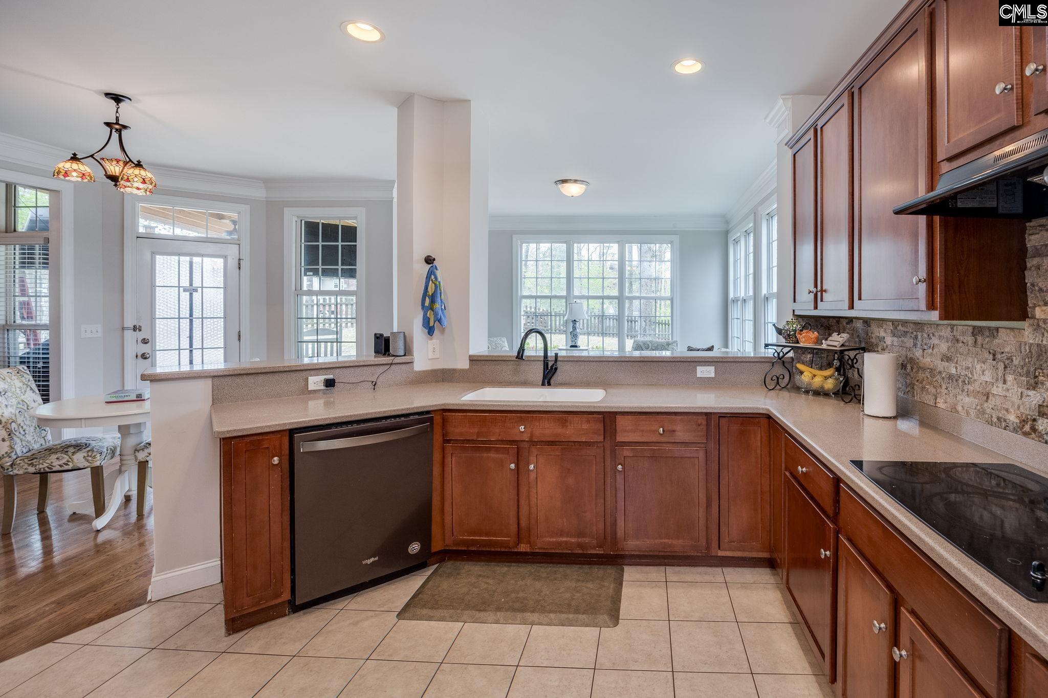 9 N Woodburn Lane Columbia, SC 29212