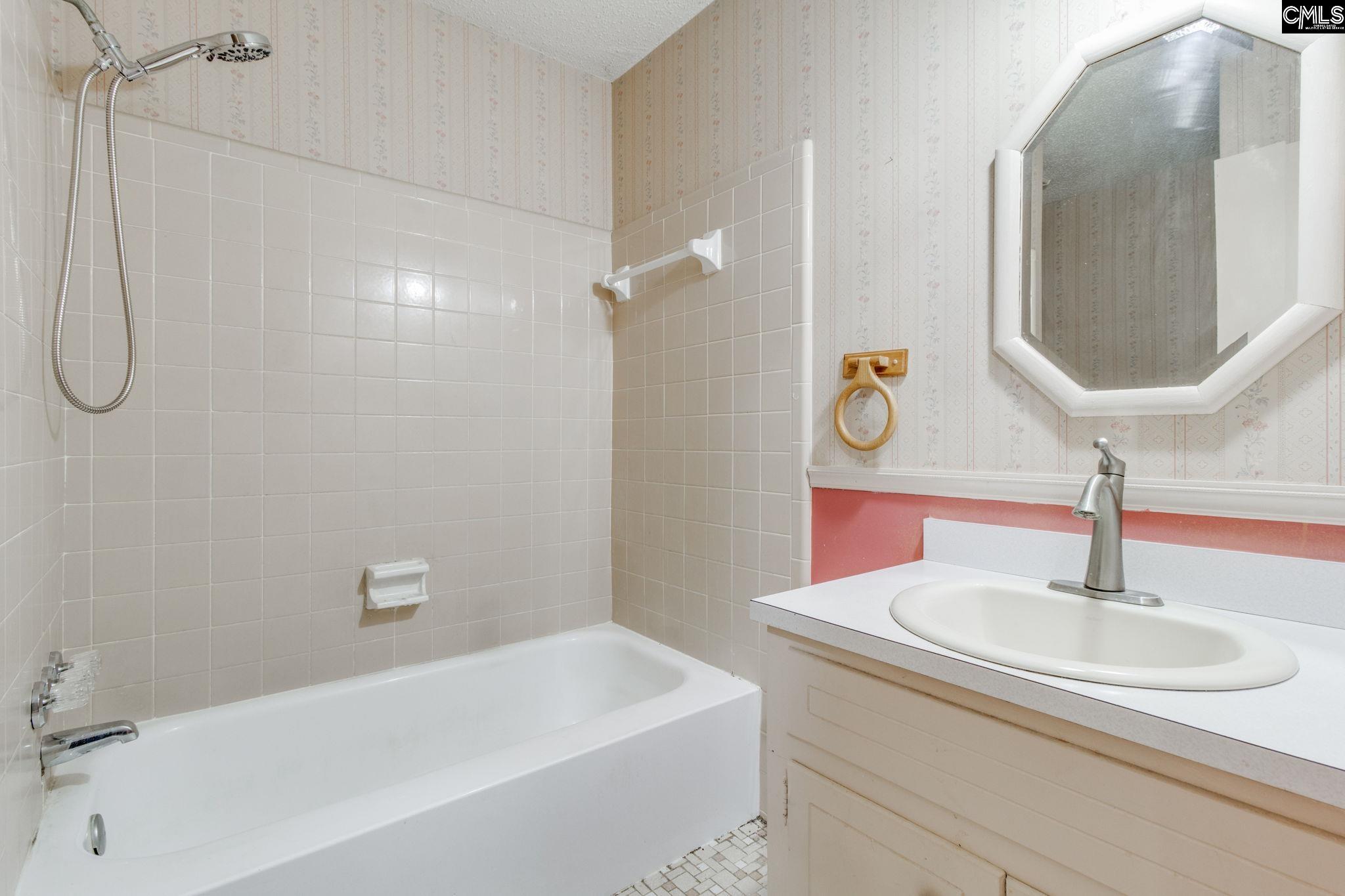 1619 Jessamine Road Lexington, SC 29073