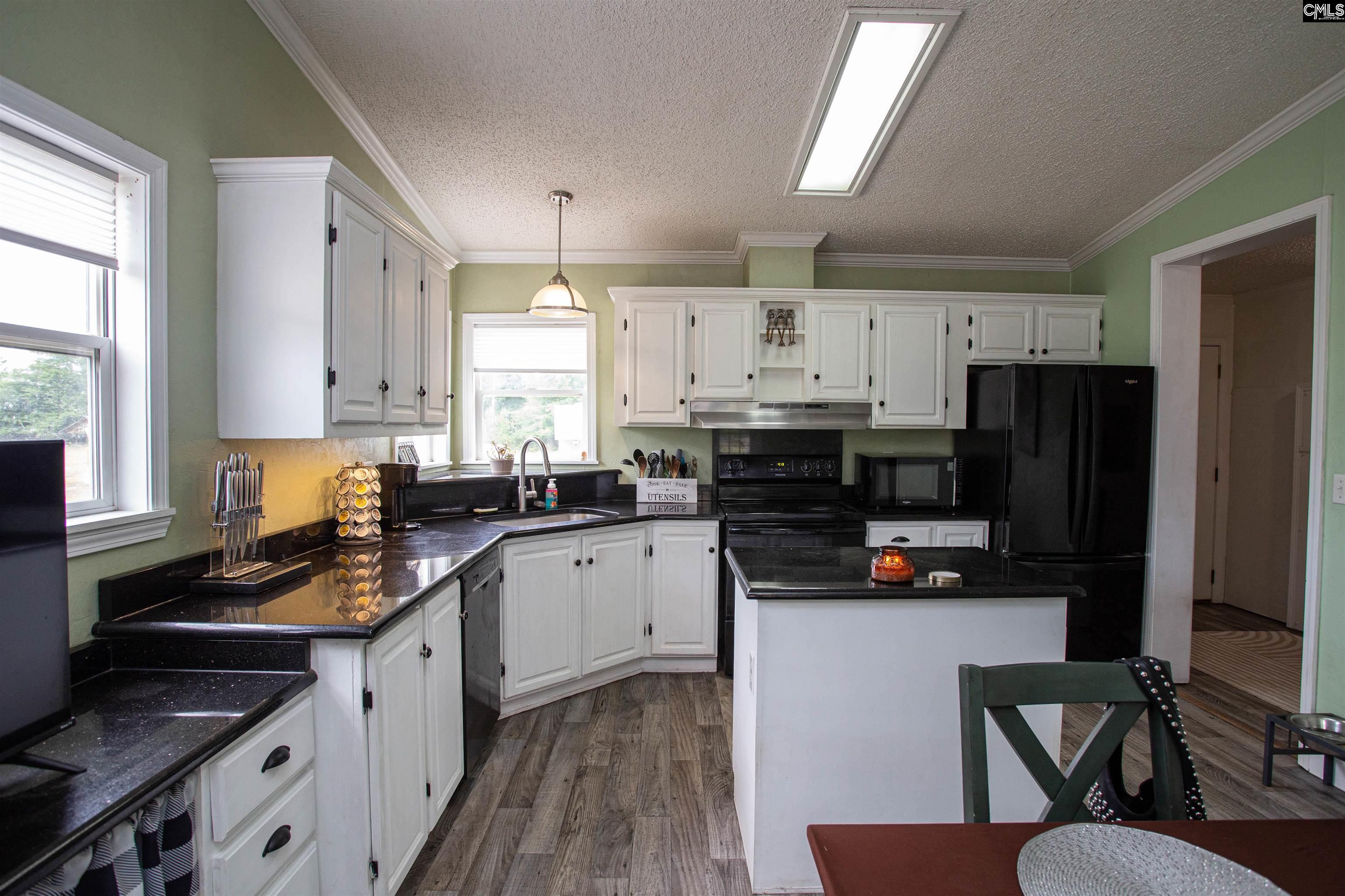 1640 Lawhorn Road Cassatt, SC 29032-0000