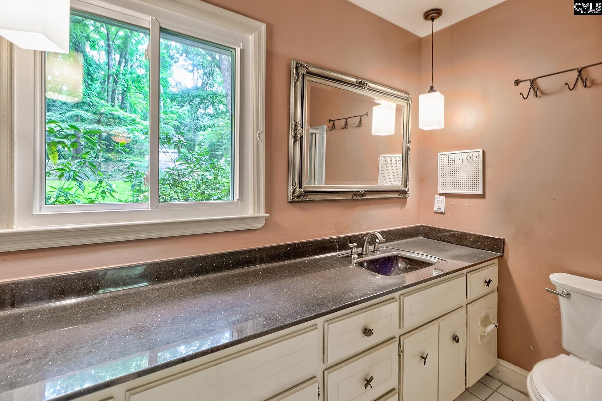 2828 Woodland Hills Street Columbia, SC 29210
