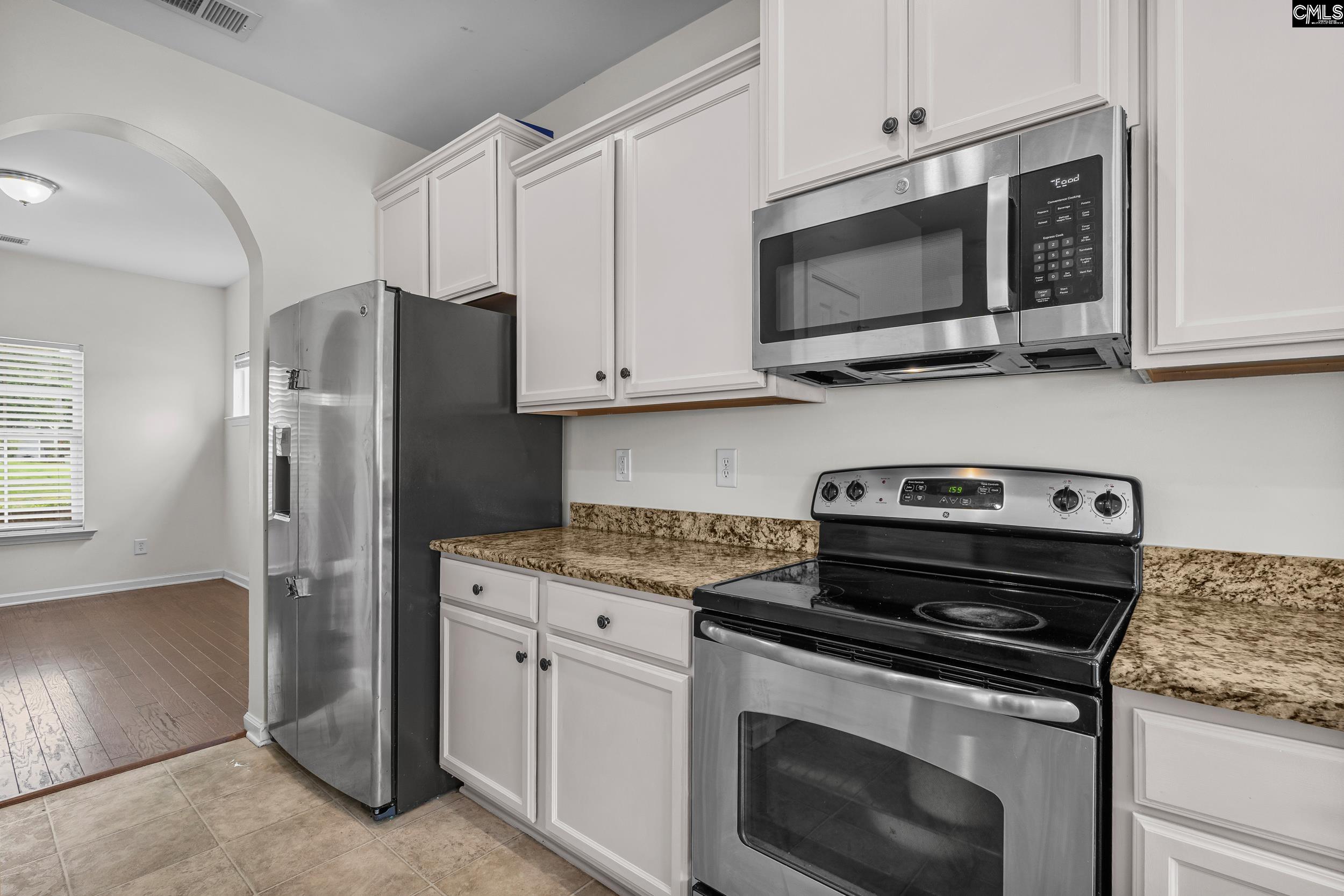 403 Whispering Oak Circle Chapin, SC 29073-7317