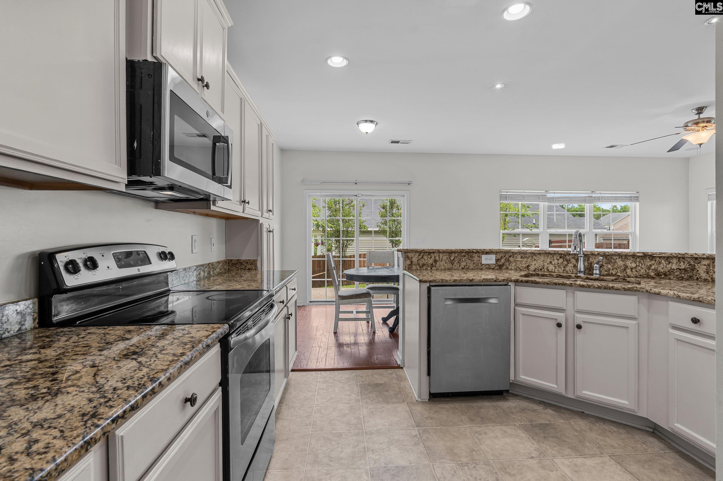 403 Whispering Oak Circle Chapin, SC 29073-7317