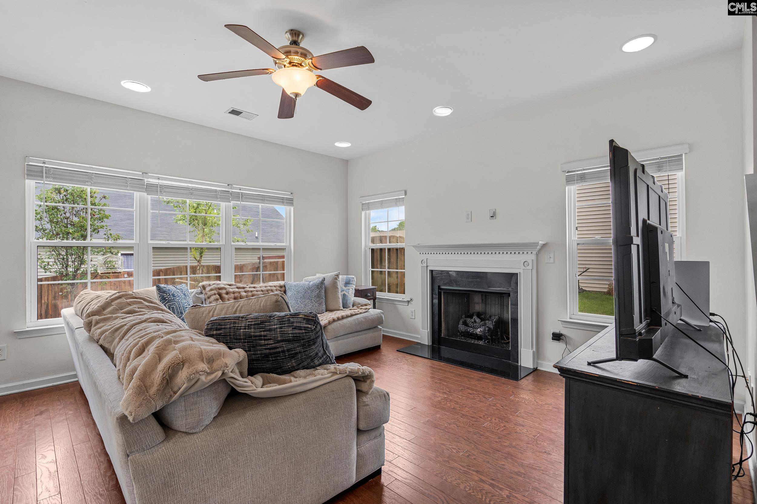 403 Whispering Oak Circle Chapin, SC 29073-7317