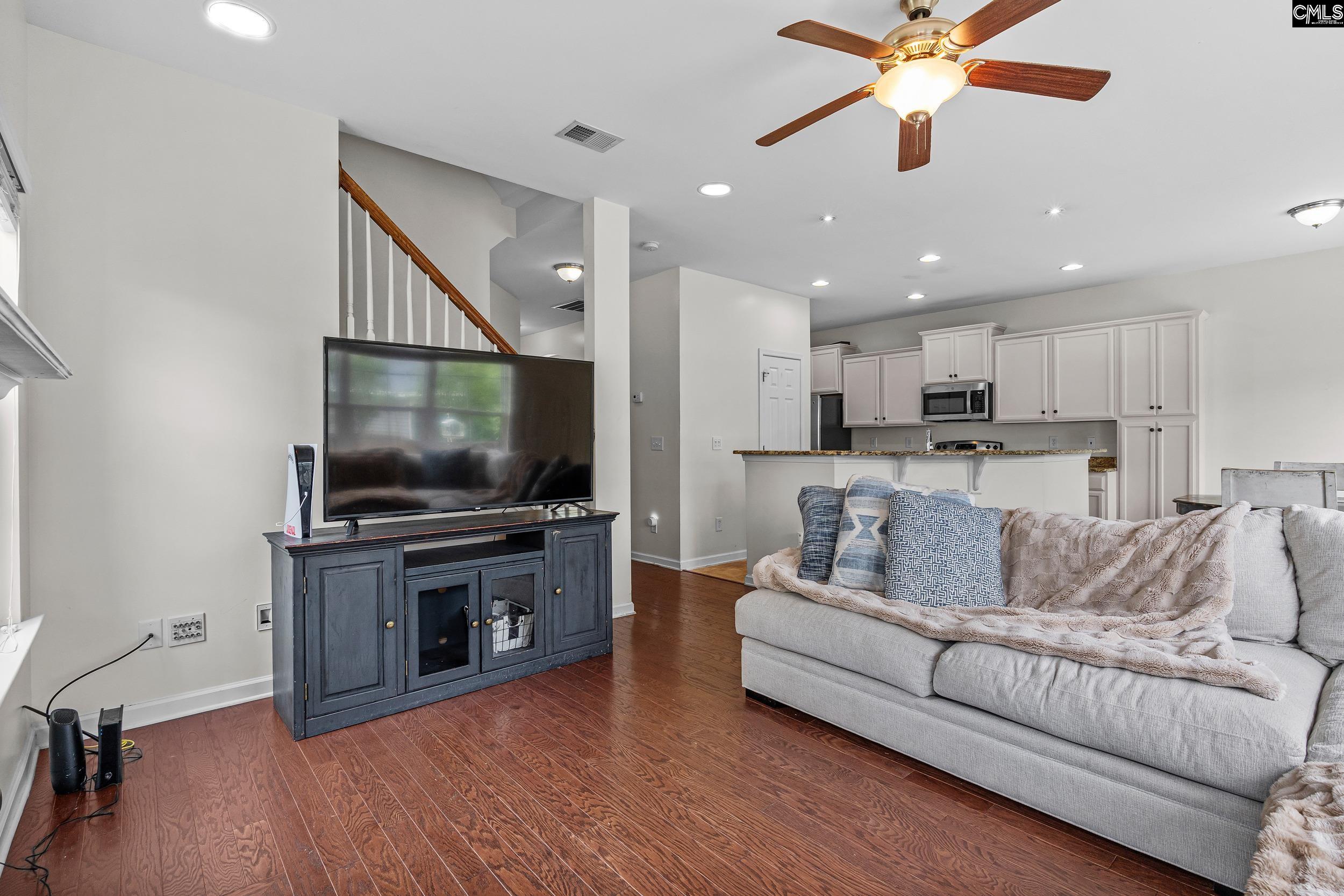 403 Whispering Oak Circle Chapin, SC 29073-7317