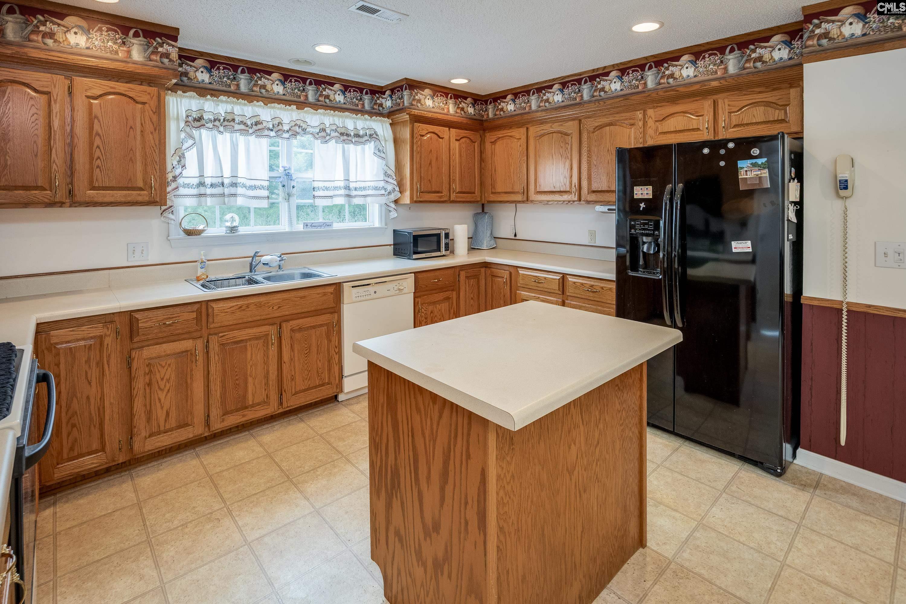 235 Sorin Circle Elloree, SC 29047