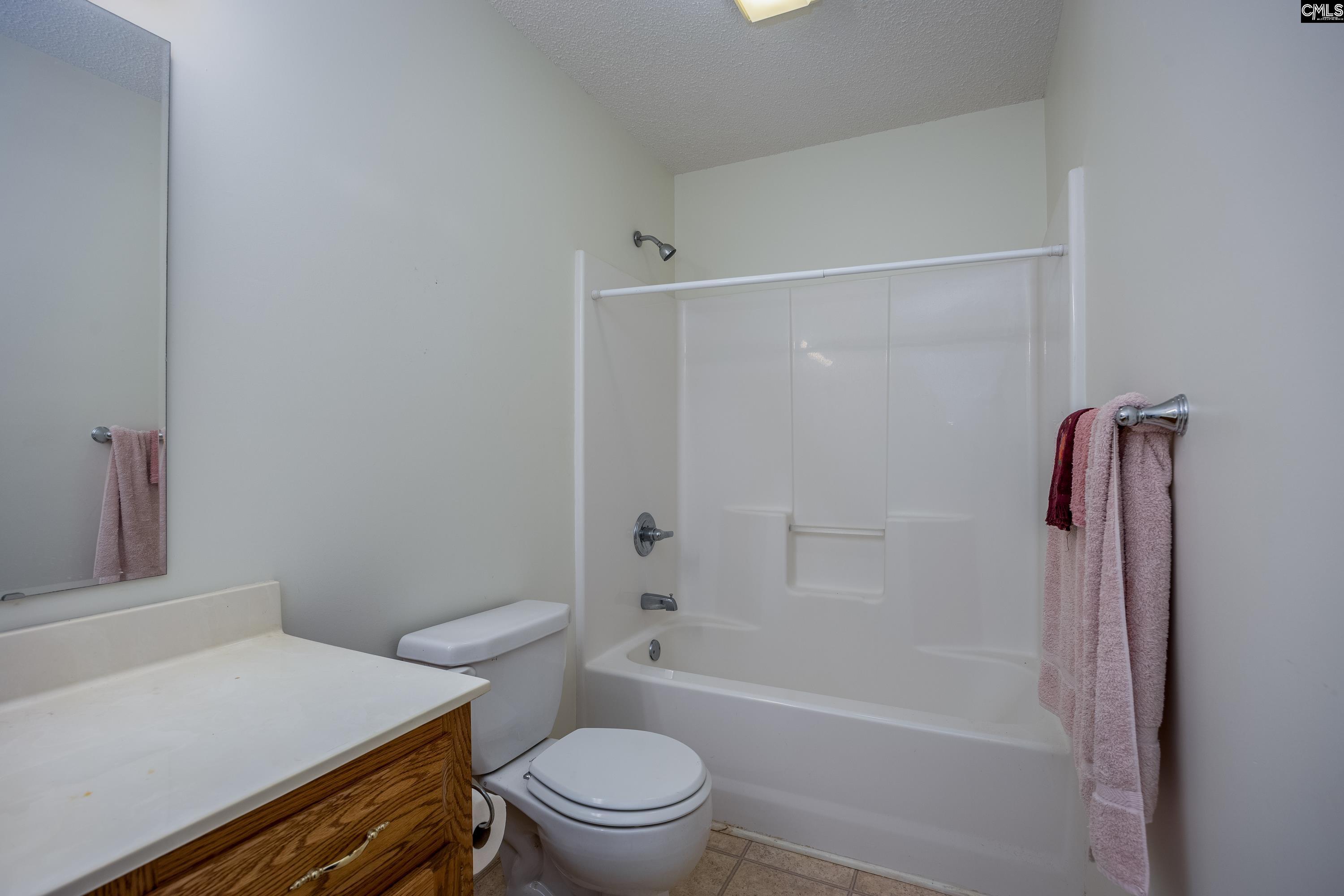 235 Sorin Circle Elloree, SC 29047