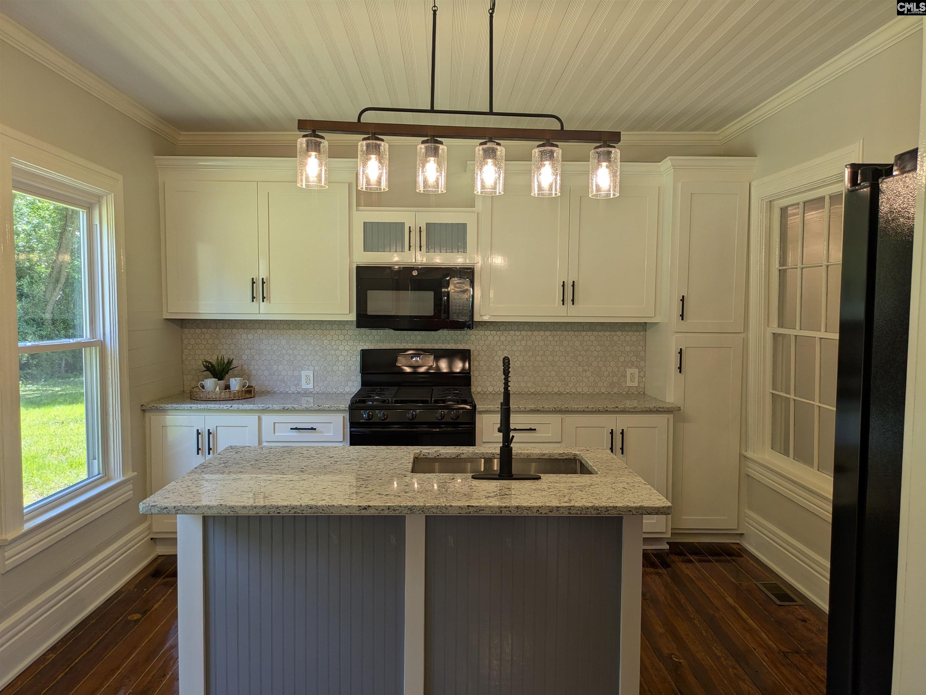 2904 Priceville Road Gilbert, SC 29054